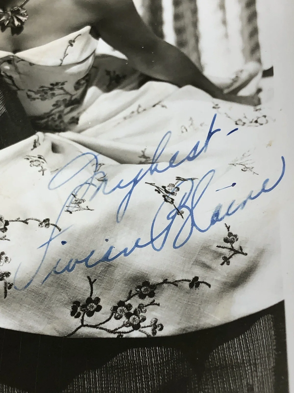 Vintage Vivian Blaine Hollywood Publicity Autographed Signed Photo Print, изображение 4