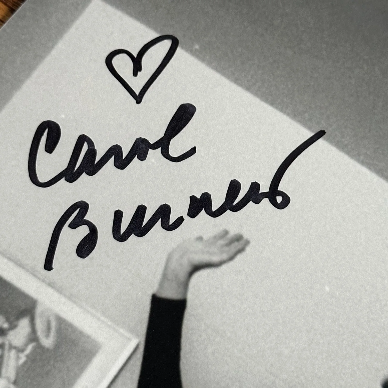 Carol Burnett — Carol Burnett Signed 8x10 Photo Comedy Actress Autograph The Carol Burnett Show, изображение 2