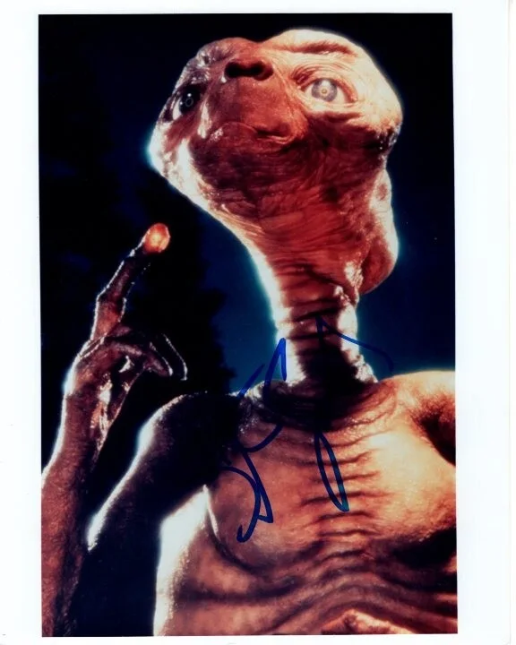 Steven Spielberg — Steven Spielberg signed autograph 8x10 E.T. the Extra Terrestrial photograph COA