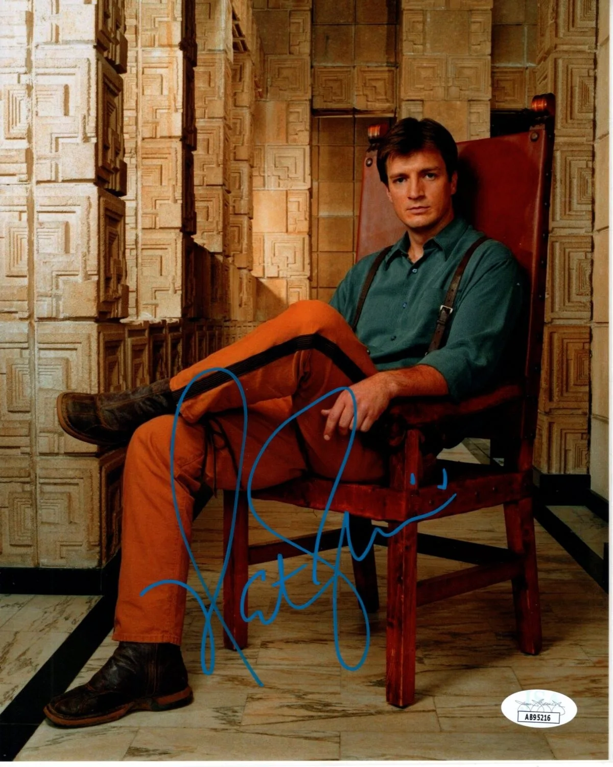 Nathan Fillion — Nathan Fillion signed 8x10 Firefly Captain Malcolm Mal Reynolds photograph JSA