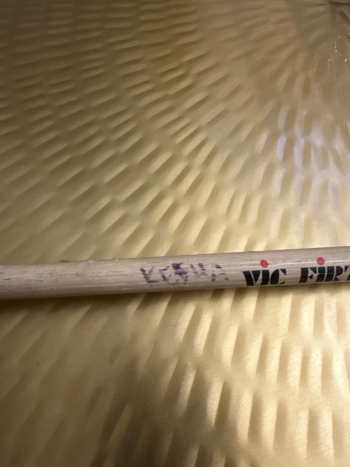 Ke$ha Signed Drumstick, изображение 2