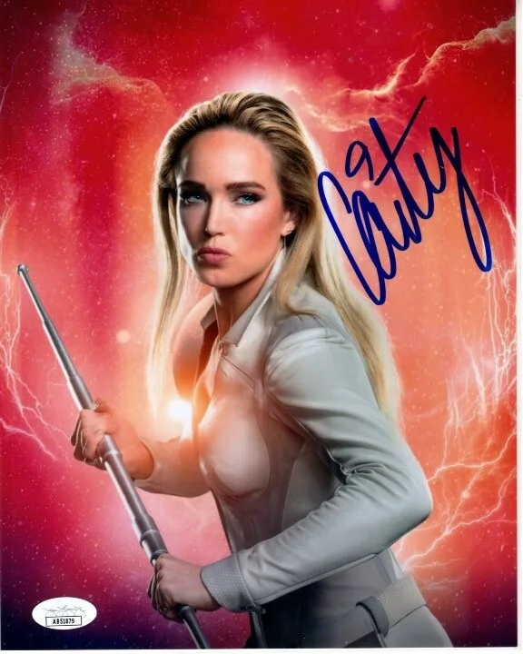 Caity Lotz — Caity Lotz signed 8x10 DC Legends of Tomorrow Sara Lance Canary photograph JSA