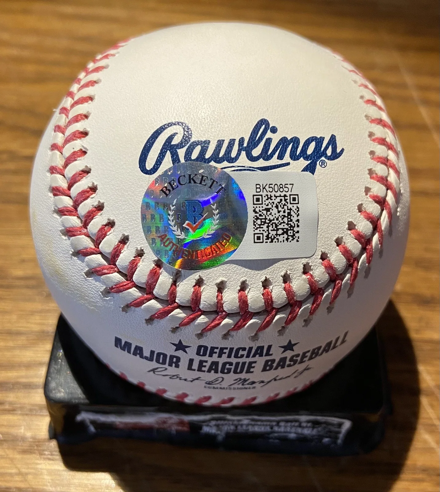 Jonathan Groff — Frozen Hamilton Jonathan Groff AUTOGRAPH SIGNED Major League Baseball- BAS COA, image 3