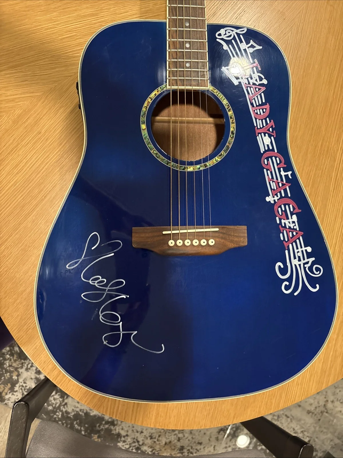 Lady Gaga Autographed Full Size Acoustic Guitar 2013 With COA, image 2