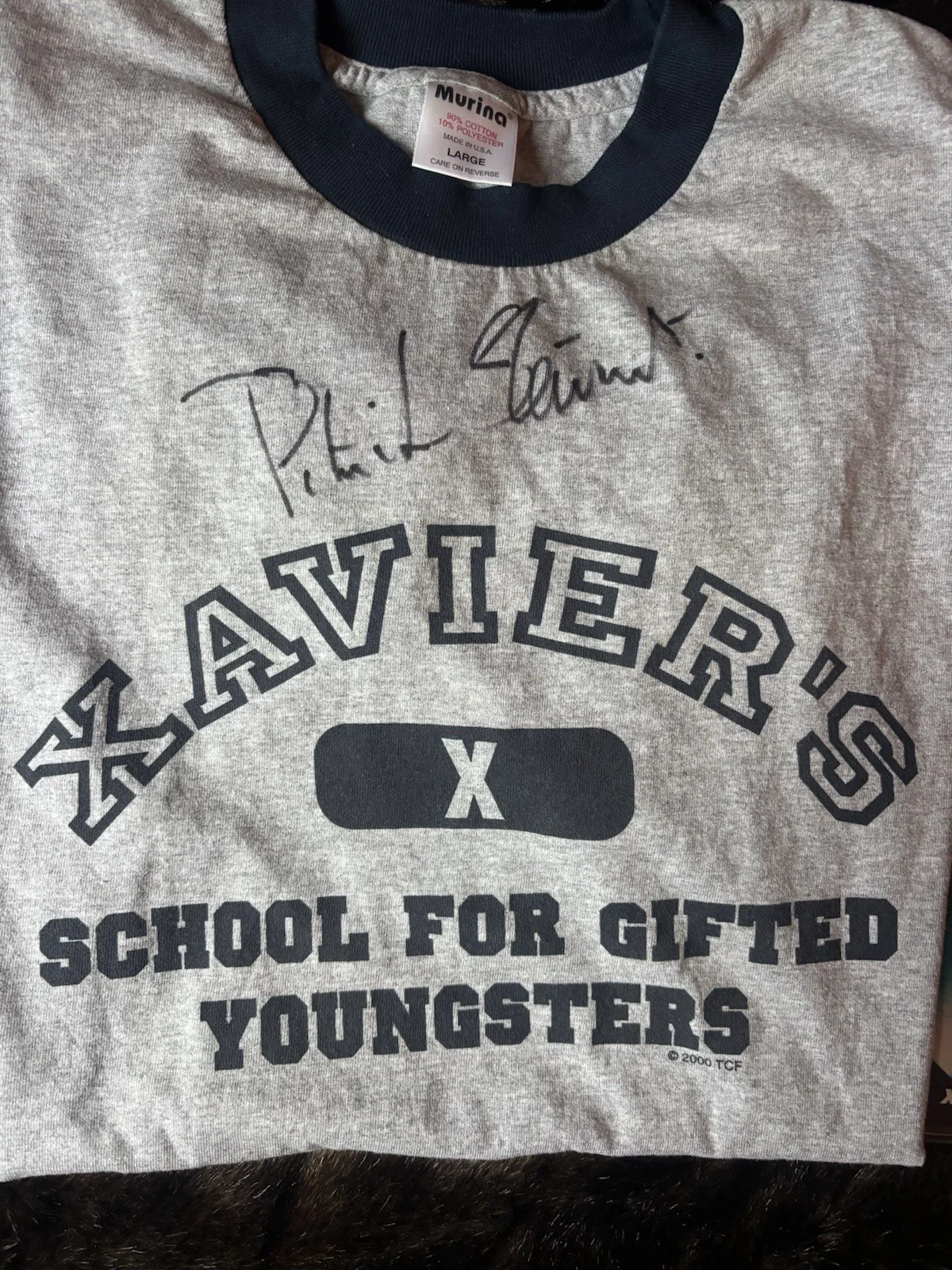 Patrick Stewart — Patrick Stewart Professor X X-Men Autographed Signed T-Shirt And Photo Lot, изображение 3