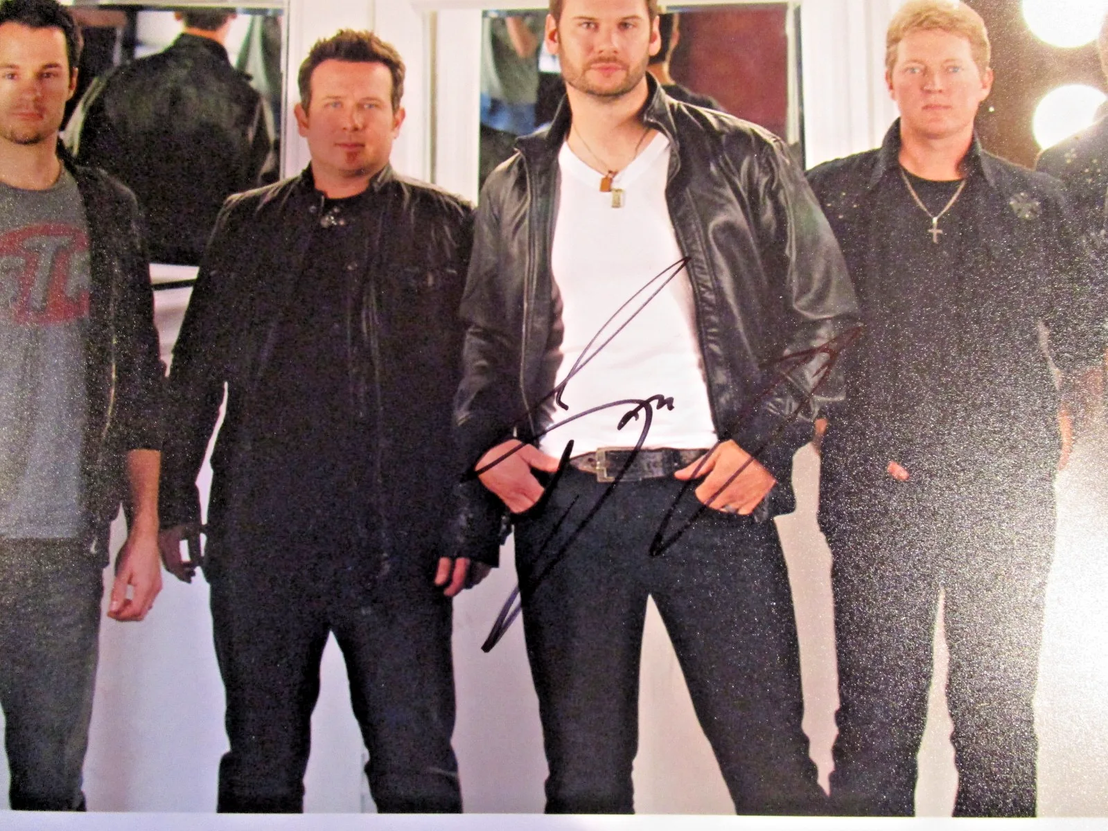 BRAD MATES EMERSON DRIVE SIGNED 8X10 PHOTO (D), image 2