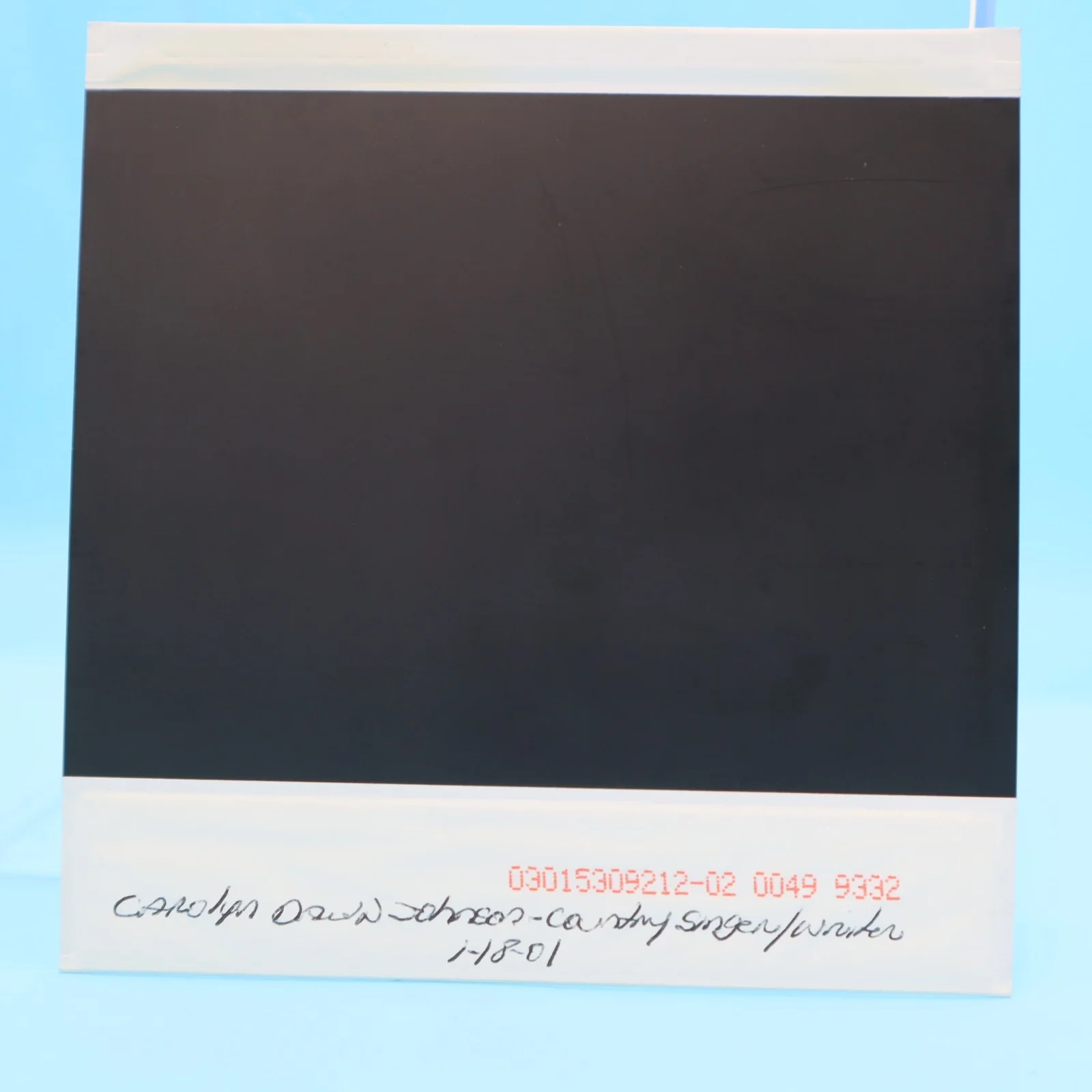 CAROLYN DAWN JOHNSON — CAROLYN DAWN JOHNSON - COUNTRY MUSIC SINGER - AUTOGRAPH SIGNED POLAROID PHOTO, изображение 2