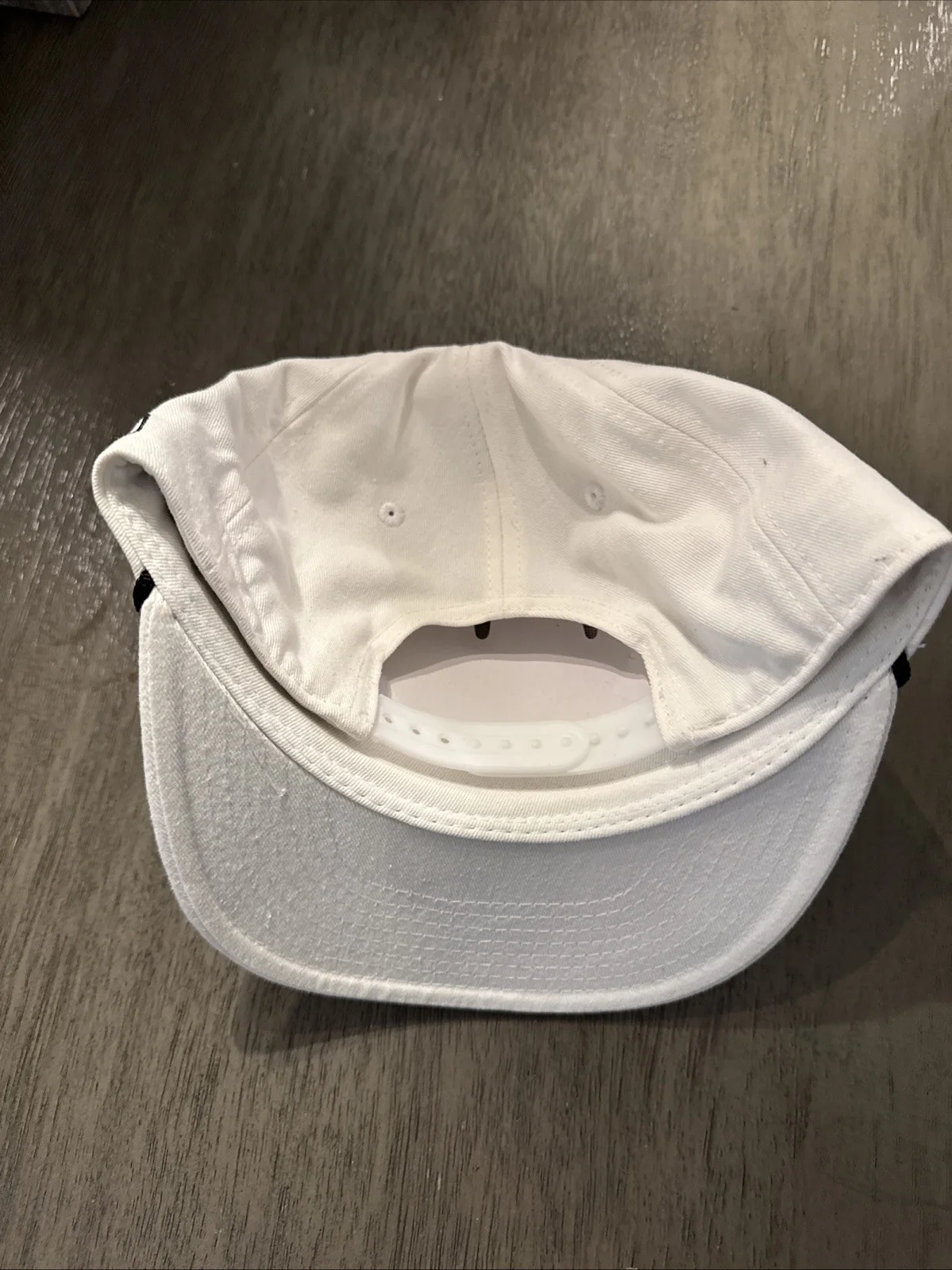 Corey Kent Autographed Hat, изображение 2