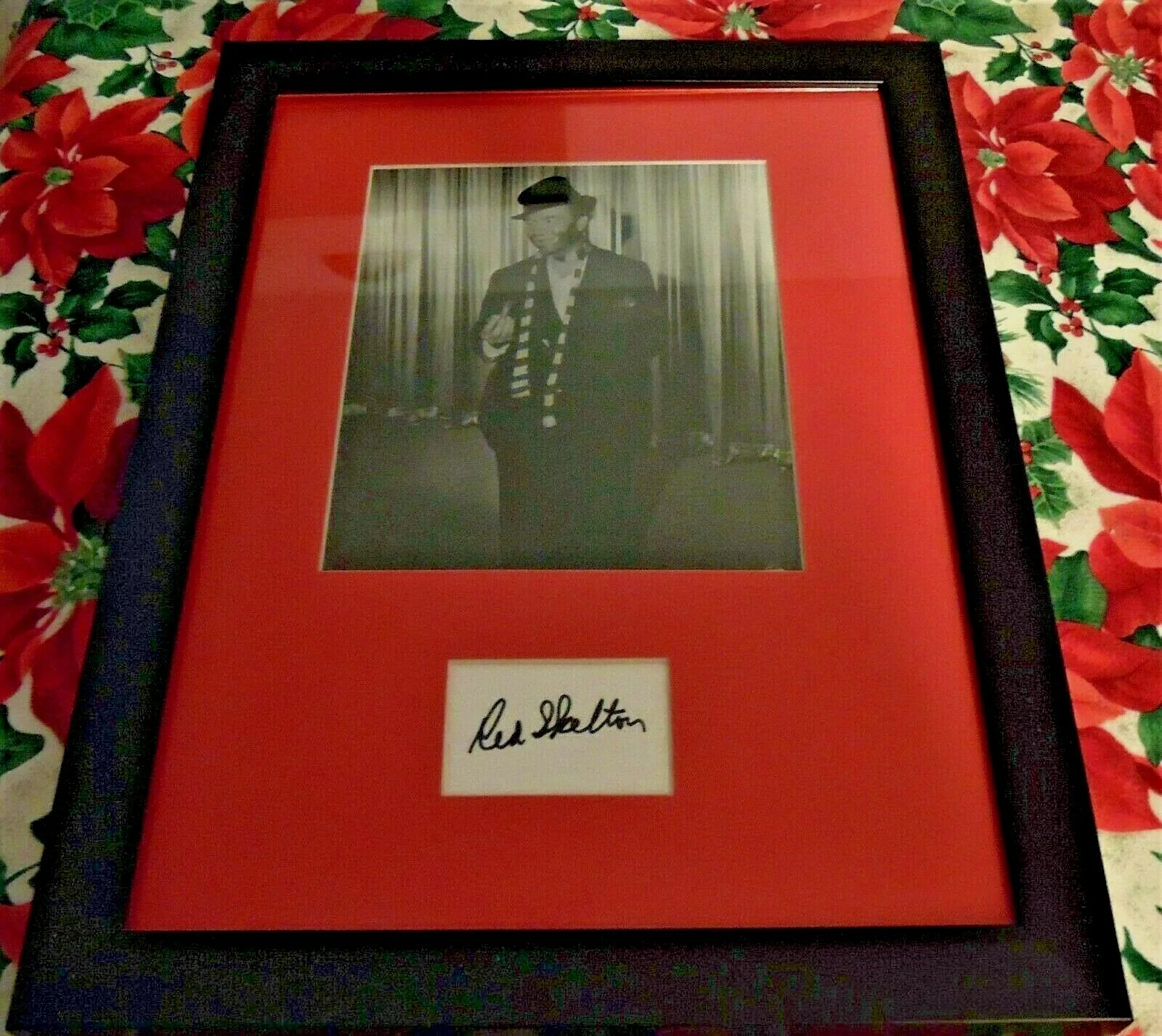 Red Skeleton — Red Skelton Photo W Plate Framed Signature JSA Memorabilia, image 2