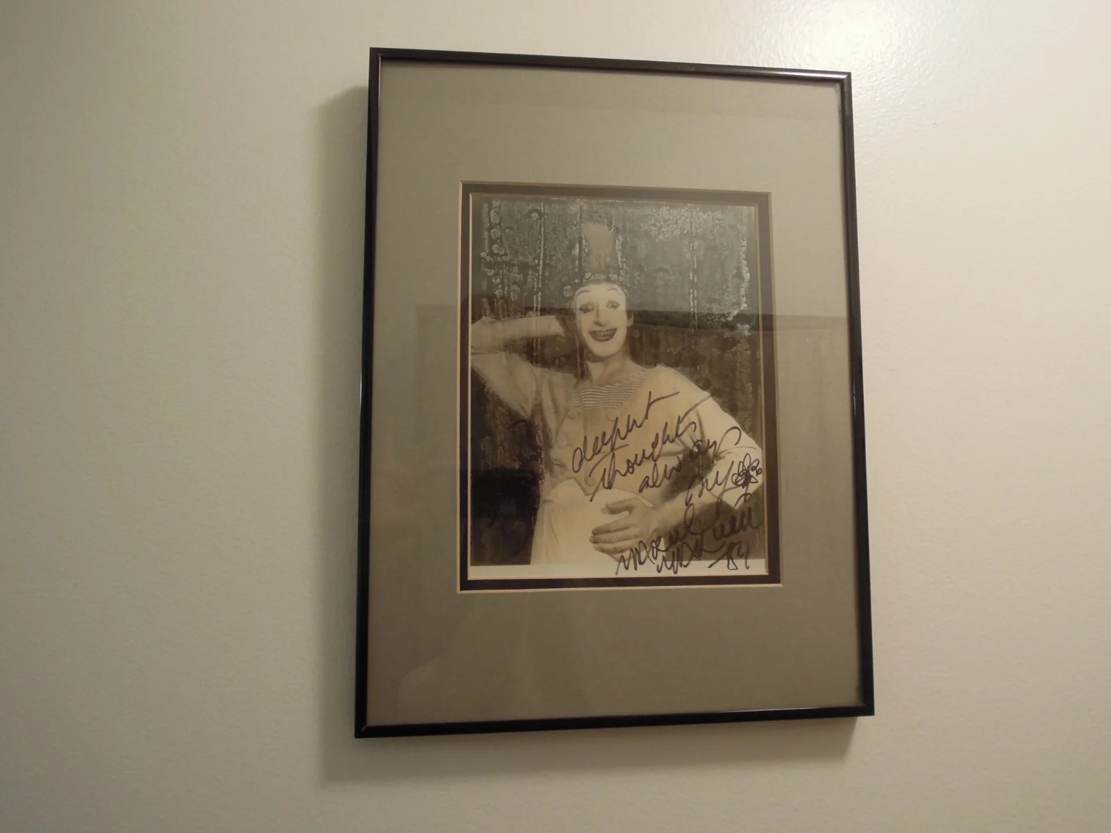 Marcel Marceau — Marcel Maceau photos signed in frame, image 4