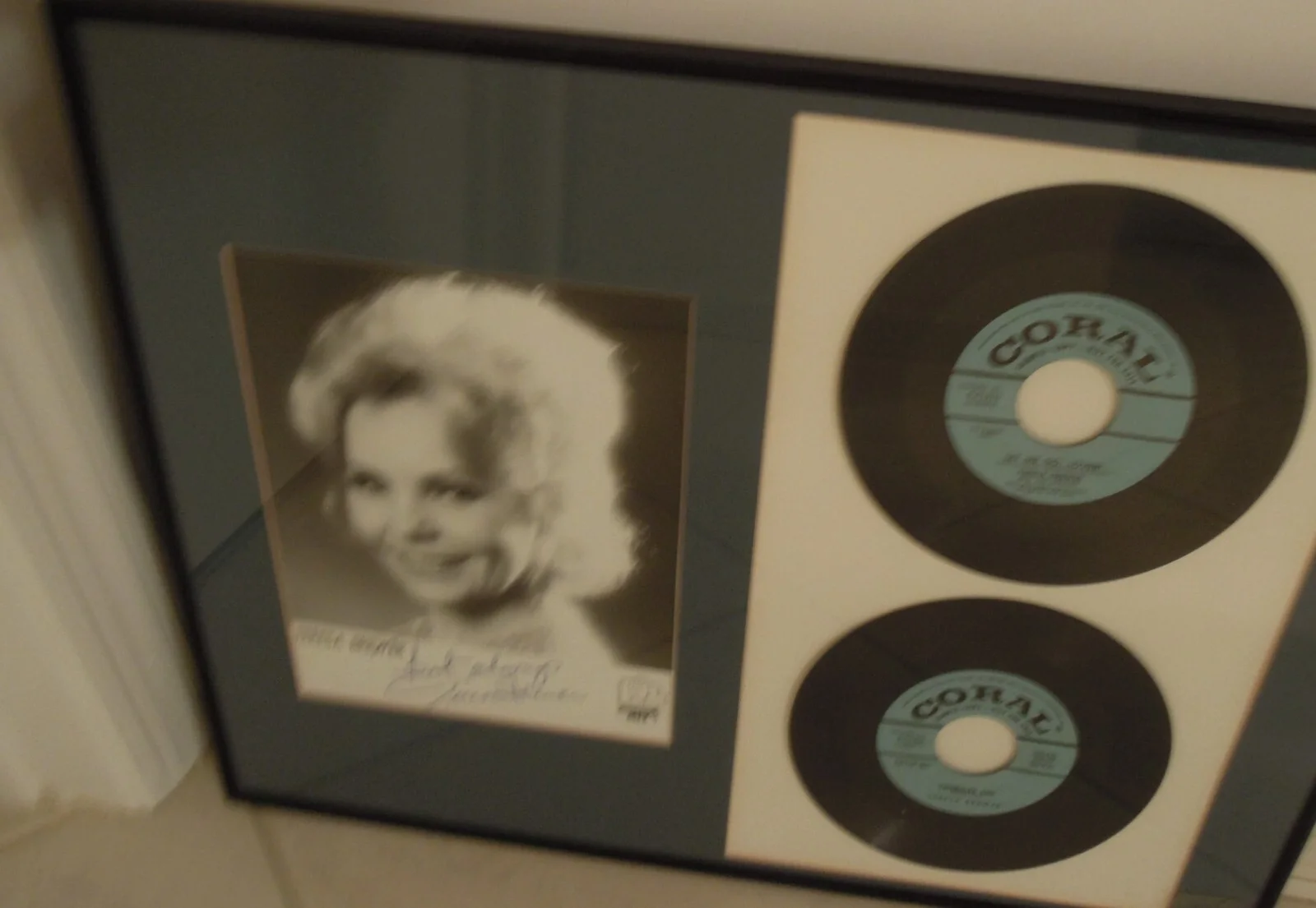 Teresa Brewer Record Photo Signed Framed, image 2