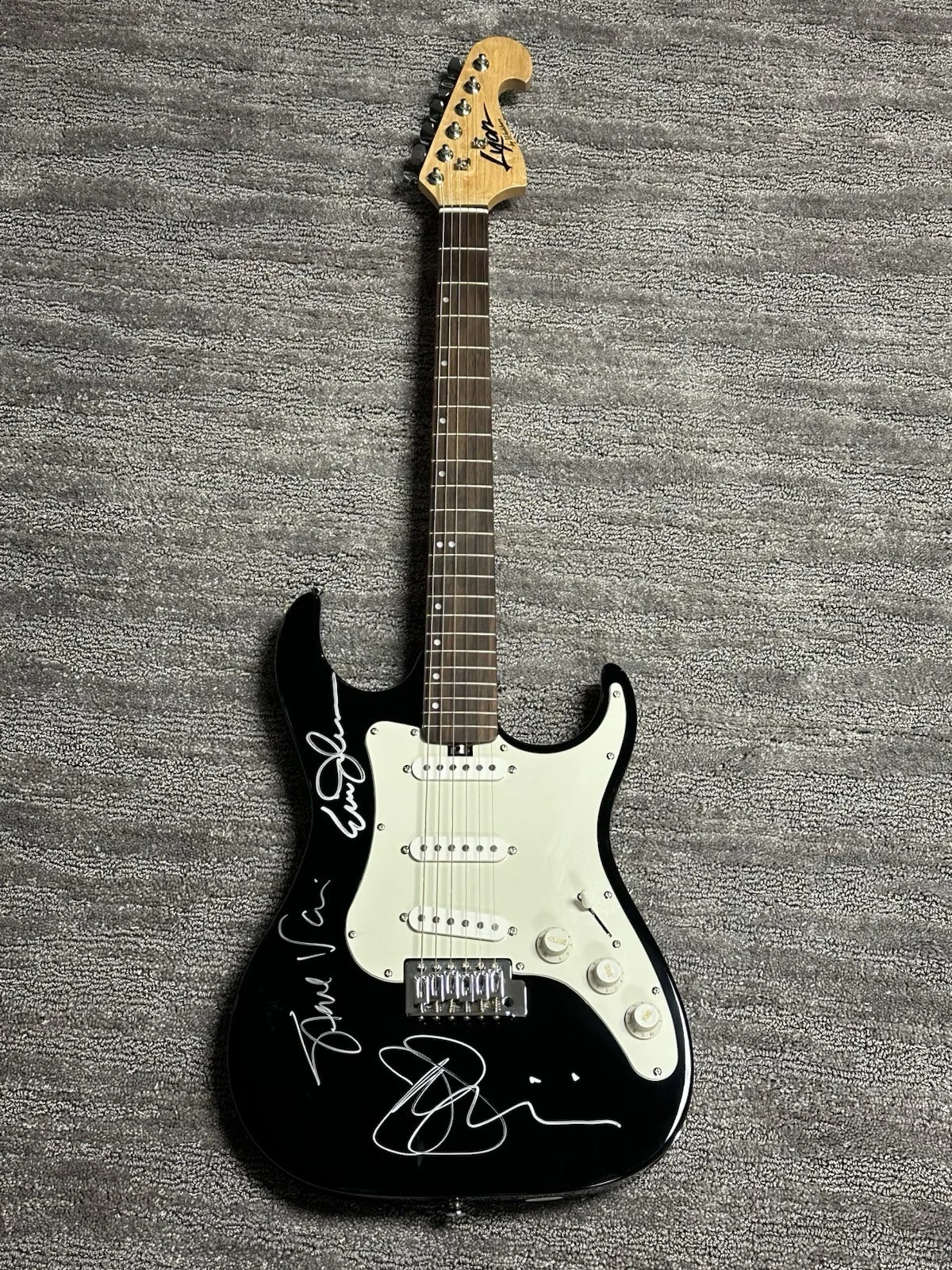 Joe Satriani Steve Vai Eric Johnson Signed Guitar JSA COA LOA Original G3 Lineup, изображение 5
