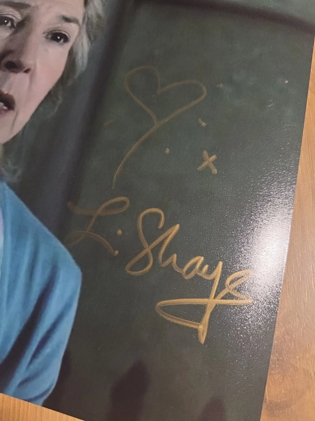 Lin Shaye Signed Autographed 8X10 Photo COA BAS Beckett #BV80793, изображение 2