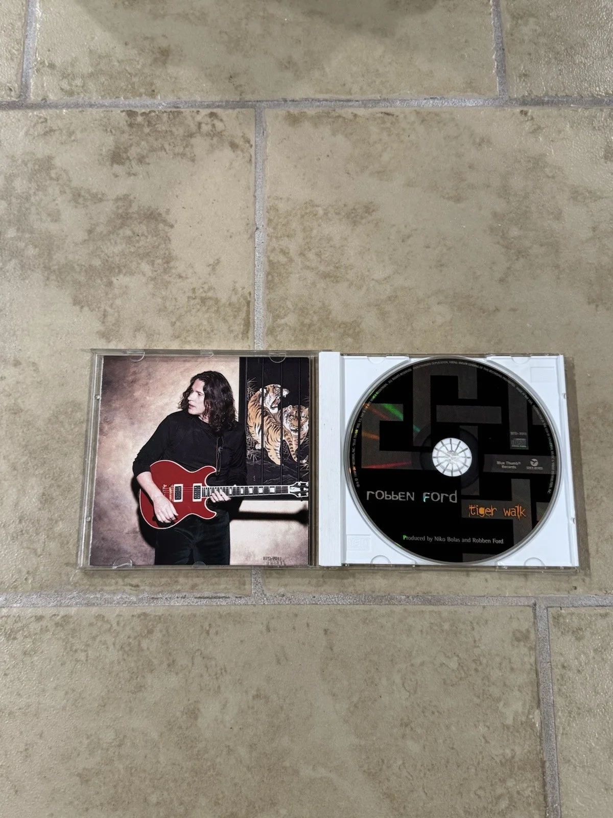 ROBBEN FORD SIGNED/AUTOGRAPHED CD TIGER WALK EXCELLENT!!, image 3
