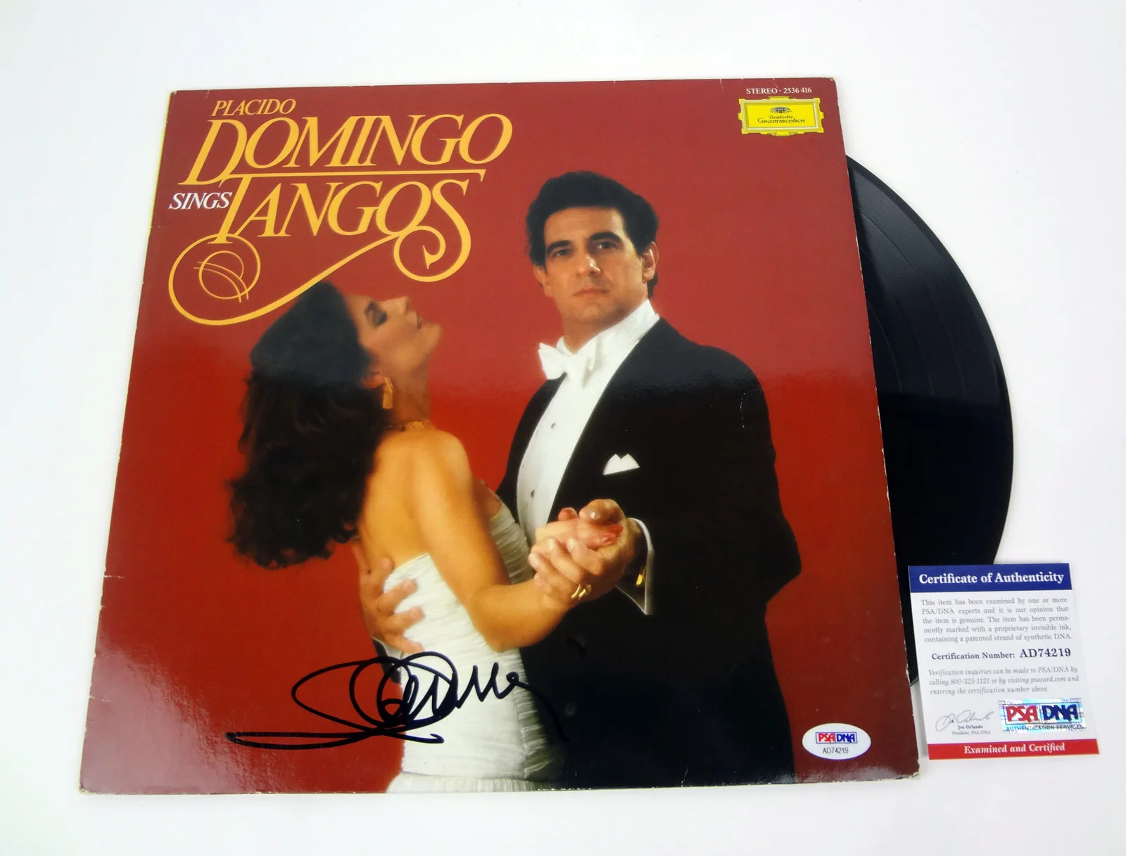 Placido Domingo — Placido Domingo Signed Autograph Sings Tangos Vinyl Record Album PSA/DNA COA