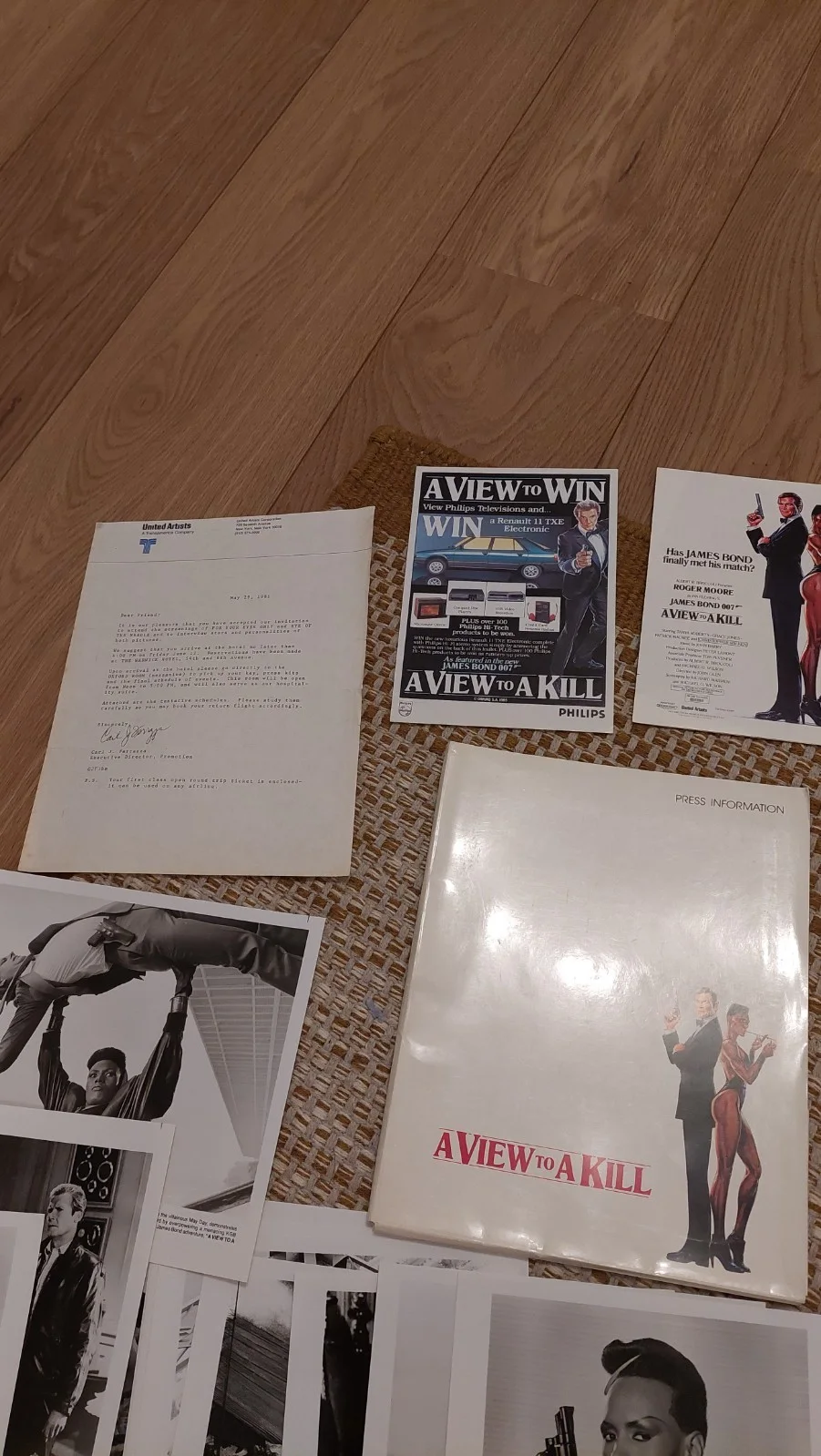 James Bond 007 A View to A Kill press pack inc official press photos, изображение 3