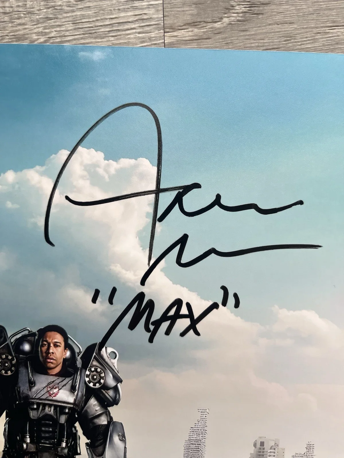 Aaron Moten — Aaron Moten Signed Fallout 11x14 Photo Beckett COA Maximus, изображение 5