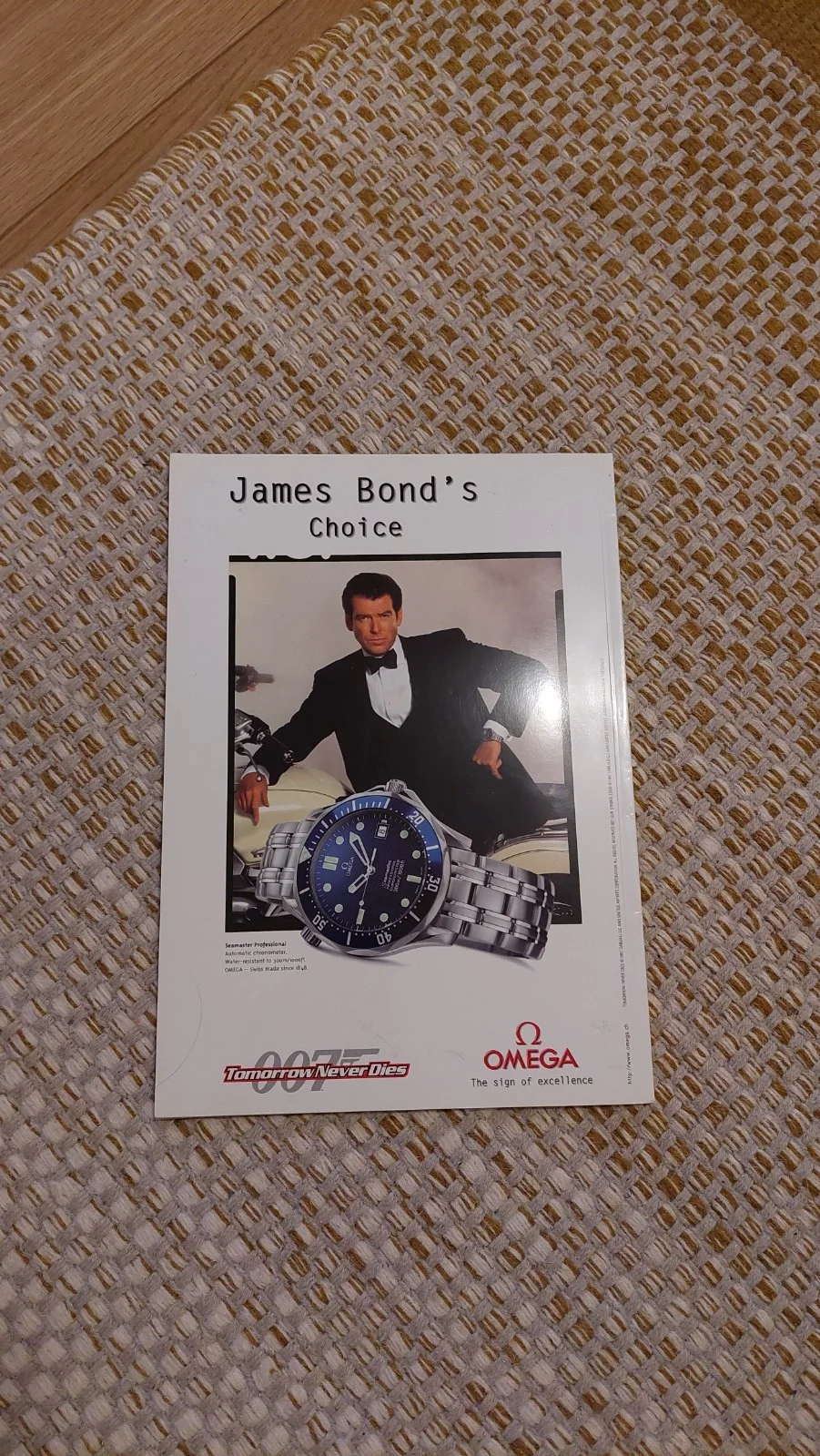 James Bond 007 Royal Premiere Tomorrow Never Dies programme, variation regional, image 2
