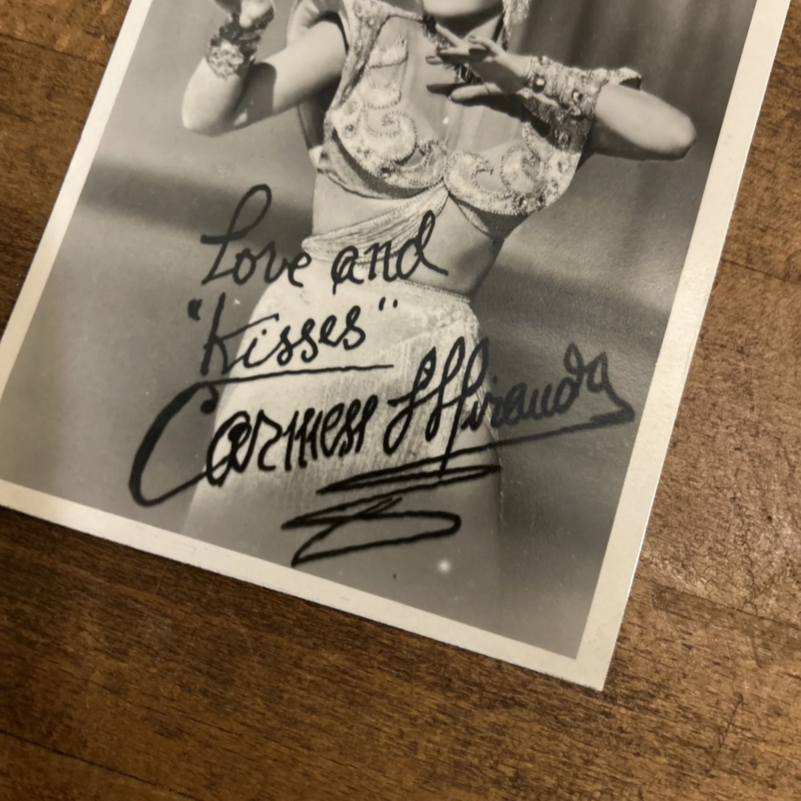 SAMBA SINGER & FILM STAR Carmen Miranda autograph, printed signed vintage photo, изображение 2