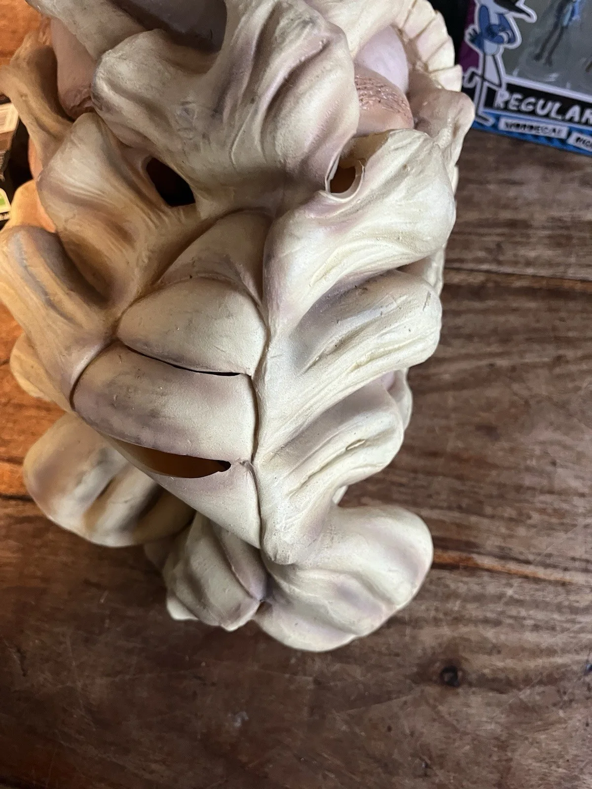 alien vs predator 2004 Face Hugger Full Head Mask On Card Mint, image 3