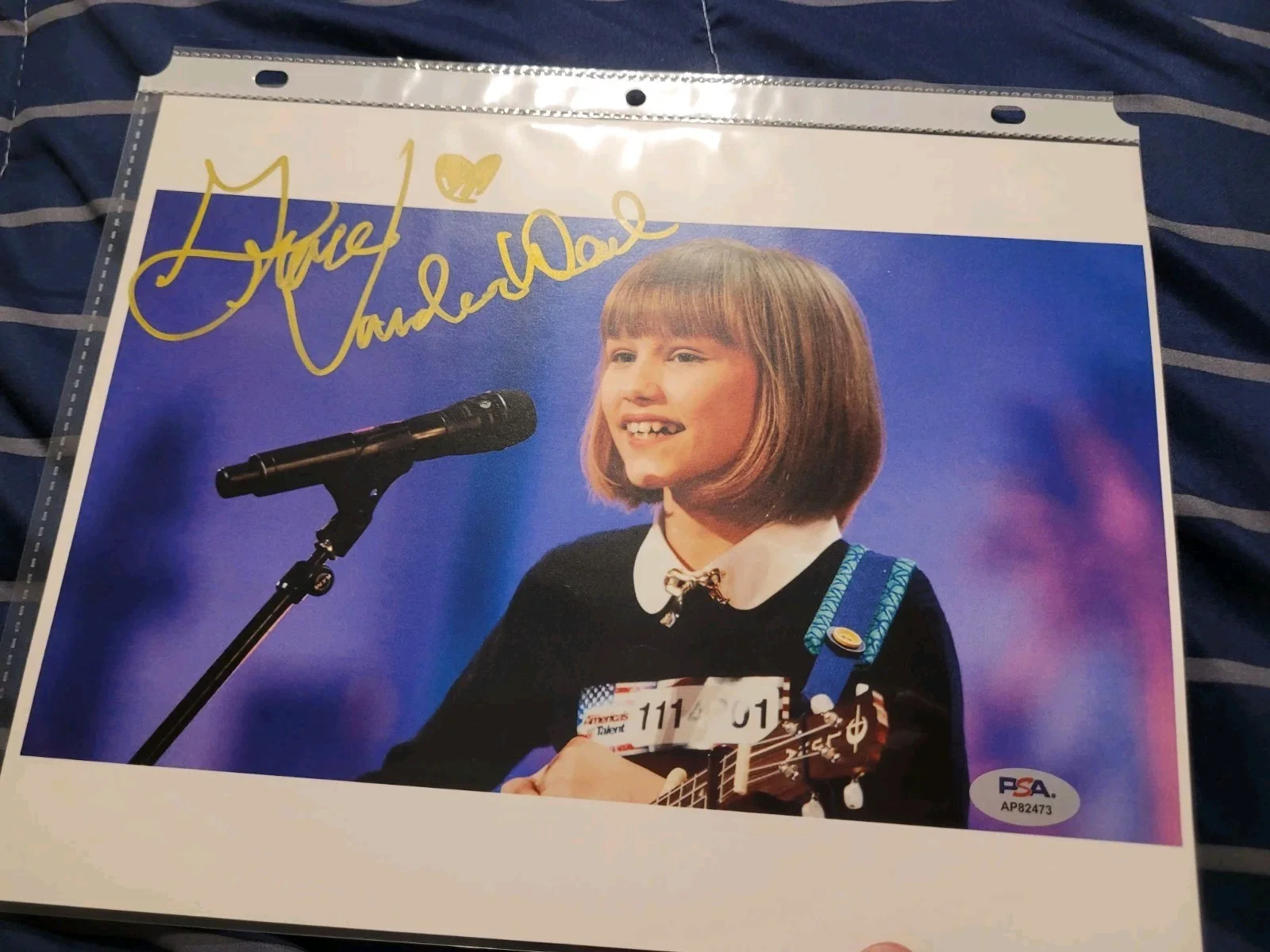 Grace Vanderwaal Signed autograph 8x10 PSA COA Early Full Signature, image 3