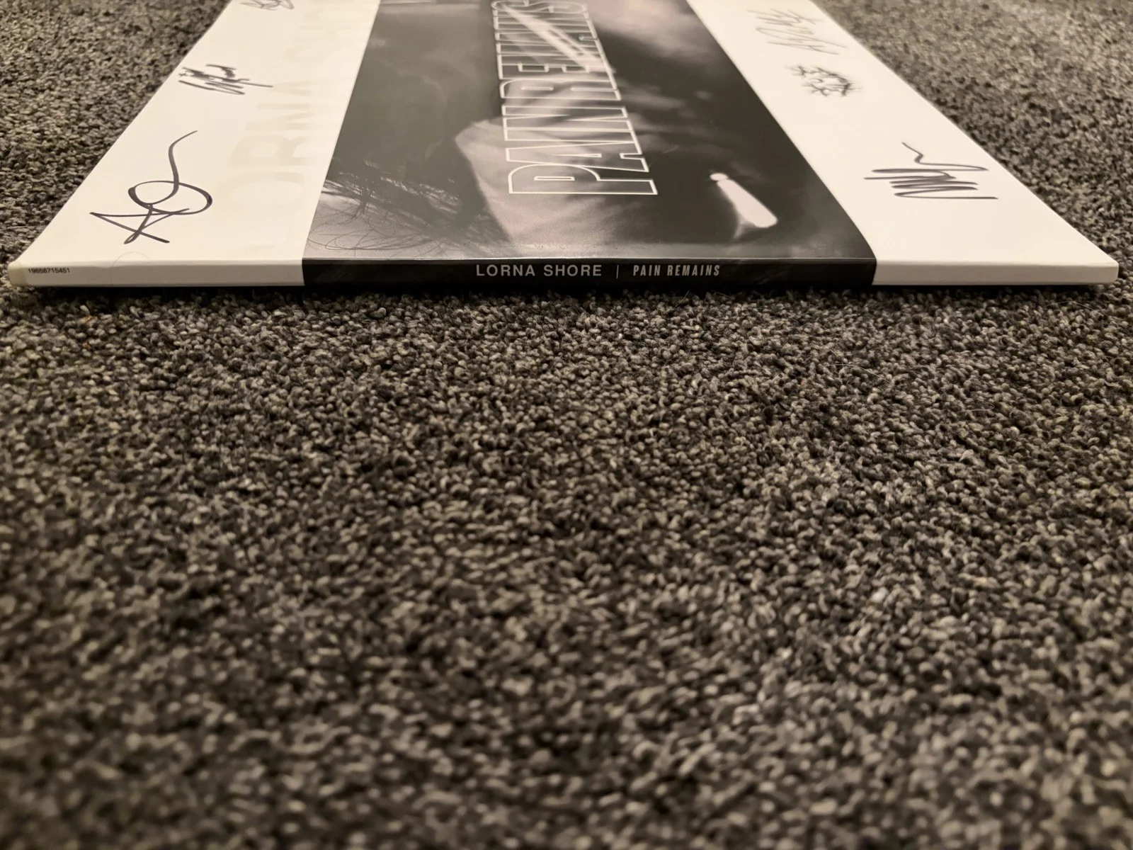 RARE Lorna Shore Pain Remains Autographed Tour-Exclusive Vinyl (2 Blue Vinyl), изображение 3