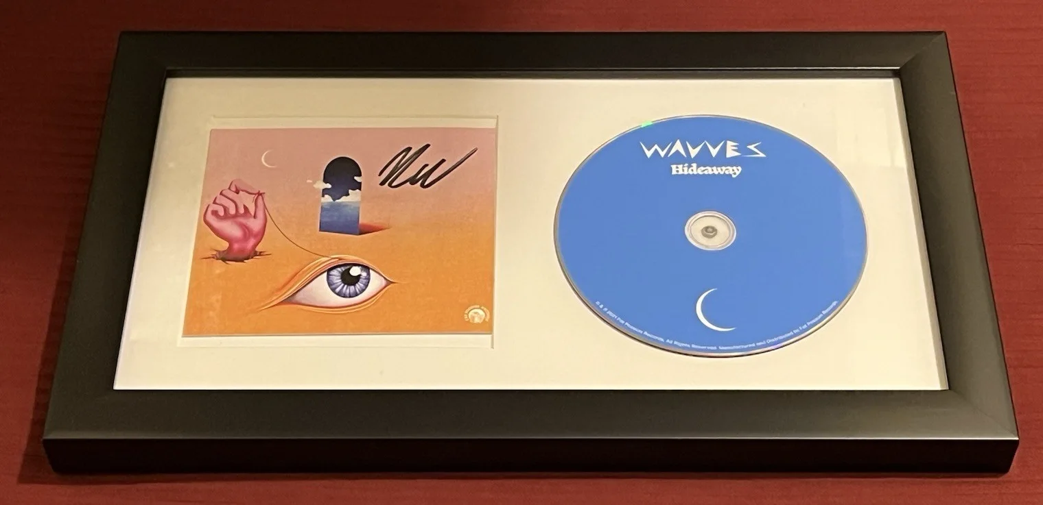 WAVVES SIGNED & FRAMED HIDEAWAY CD DISPLAY AMAZING AUTOGRAPH COA, image 2