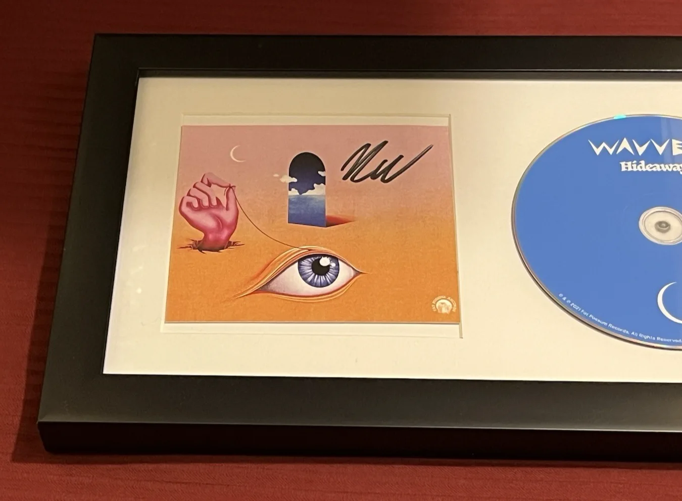 WAVVES SIGNED & FRAMED HIDEAWAY CD DISPLAY AMAZING AUTOGRAPH COA, image 3