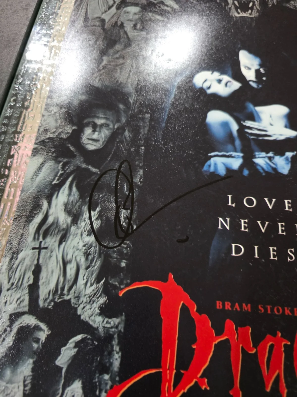 Cary Elwes — CARY ELWES SIGNED 12X18 PHOTO Dracula COA JSA, изображение 2