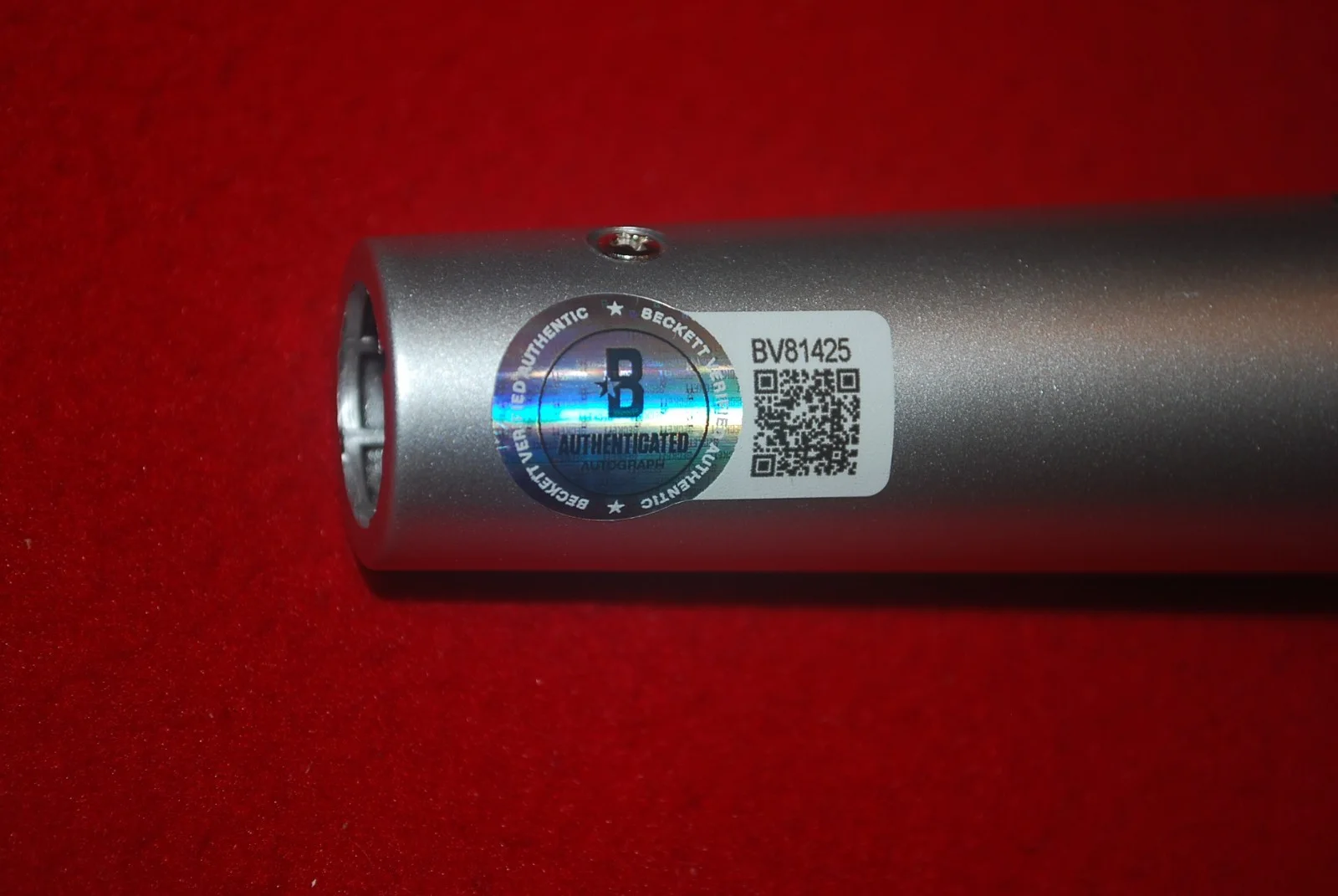HIP HOP RAP Naughty By Nature TREACH Signed Microphone Mic Beckett COA BV81425, изображение 4