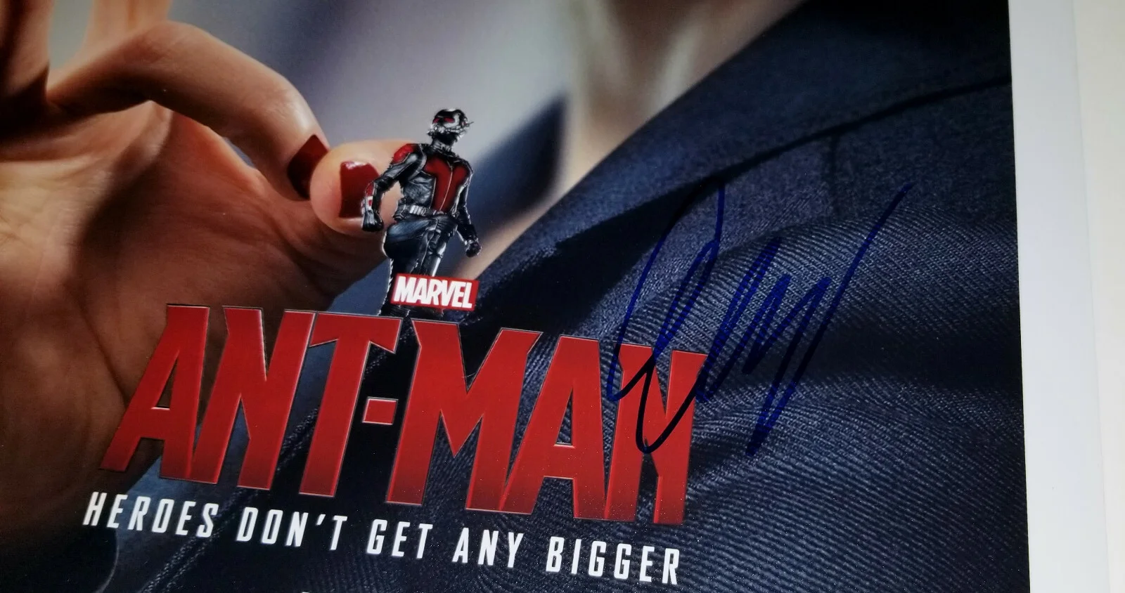 Evangeline Lilly — EVANGELINE LILLY Signed 11x14 Hope Van Dyne Ant-Man Movie Poster Photo Wasp BAS, изображение 2