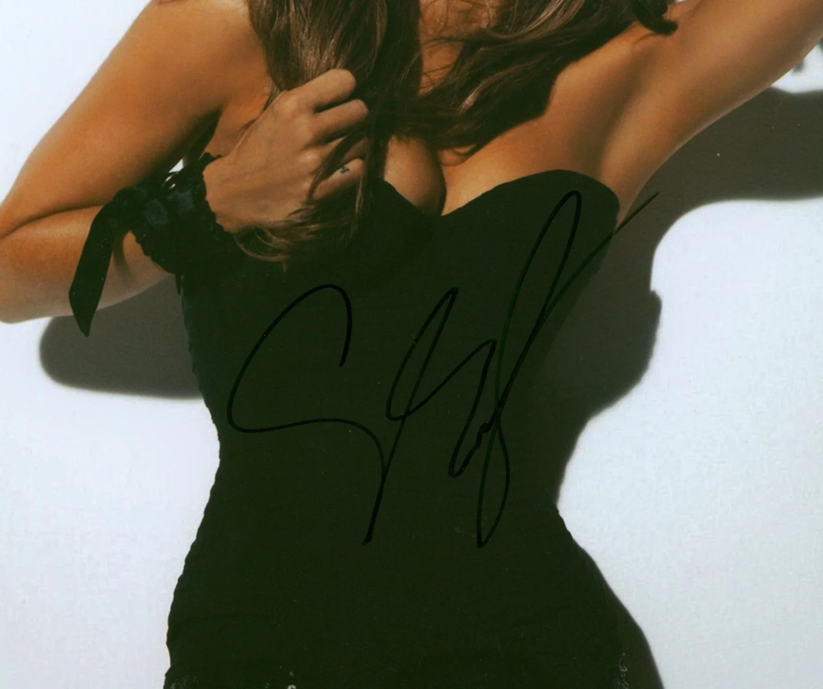 Eva Longoria — EVA LONGORIA Signed 11x14 Sexy Black Corset Photo Gaby Desperate Housewives BAS, изображение 2