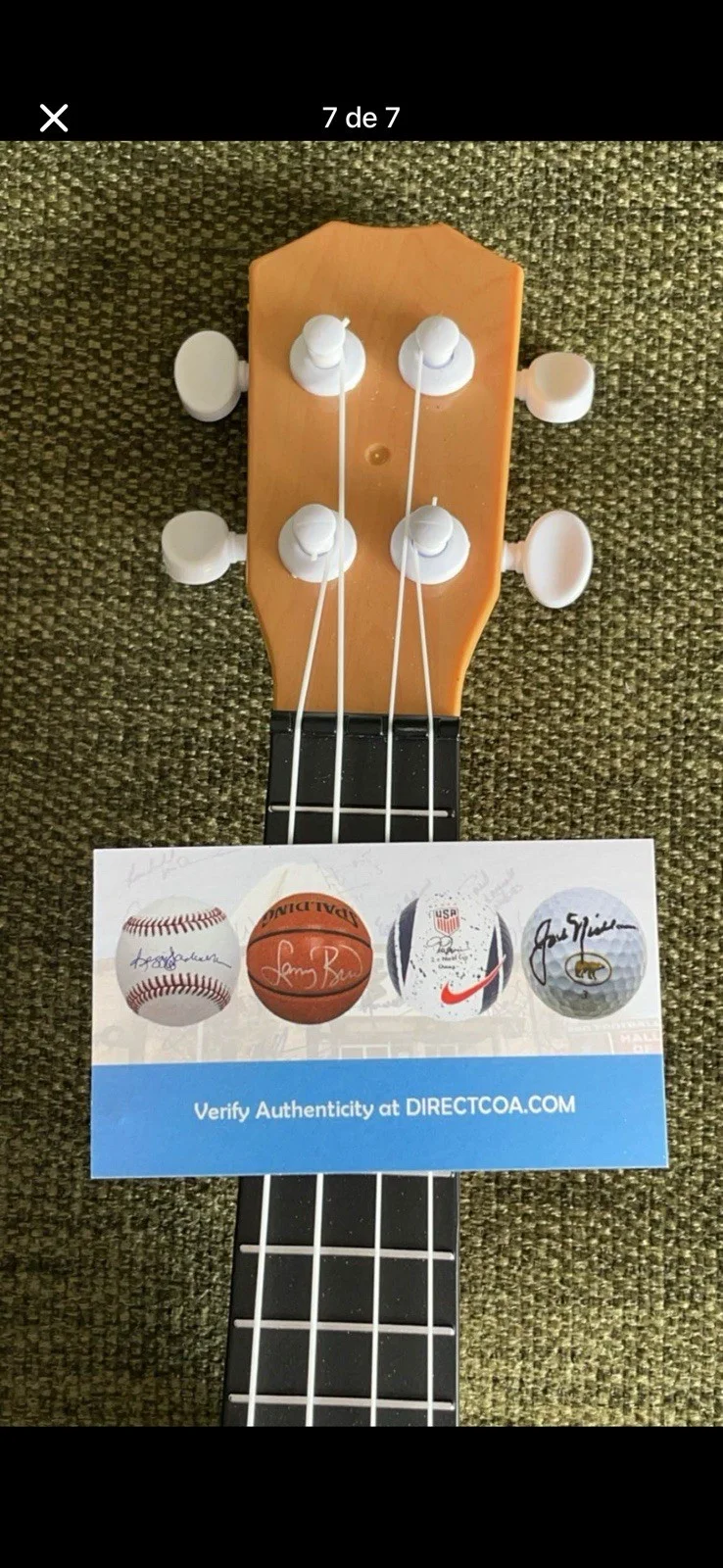Ukelele Autografiado por Garth Brooks – Certificado de Autenticidad (COA), image 3