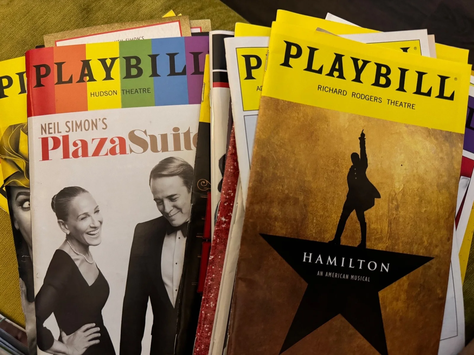Lot of 19 Broadway Playbills, inc. Hamilton, Plaza Suite, Funny Girl and more!, изображение 3