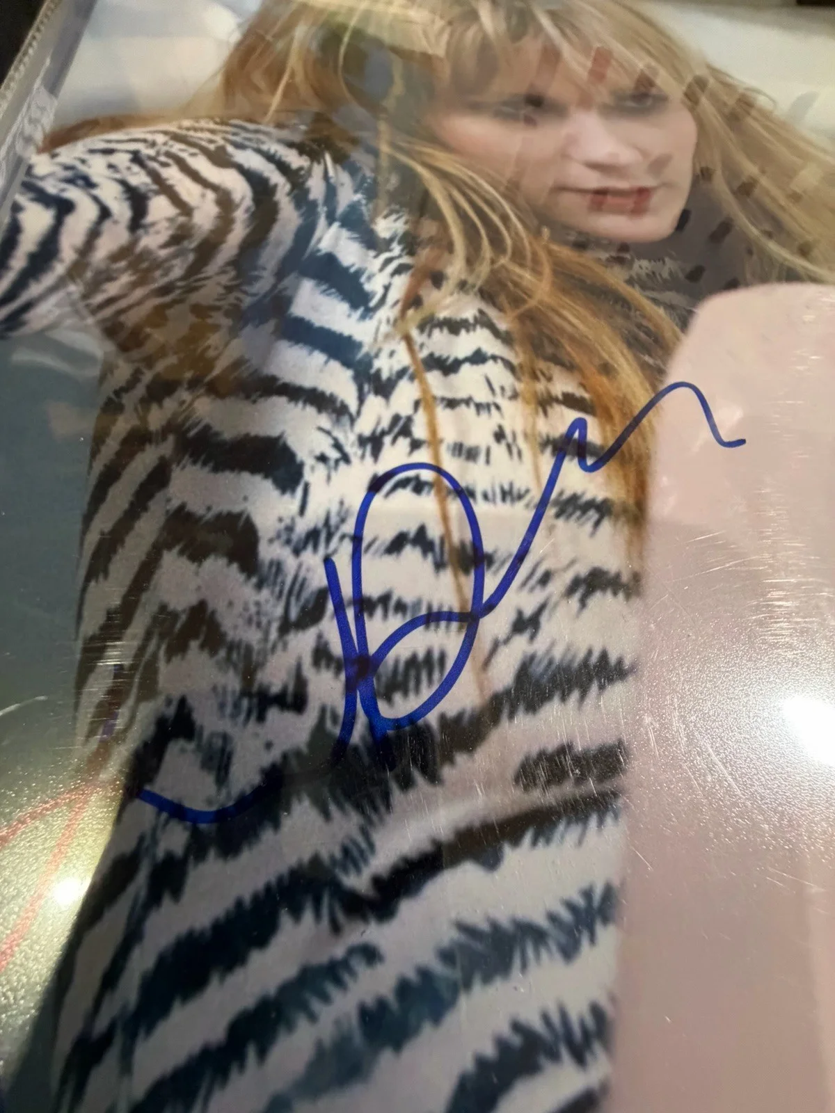 Kirsten Dunst — Autographed Photograph Of Kirsten Dunst - Authentic W/COA HOT & RARE 11x14 BIG, изображение 2