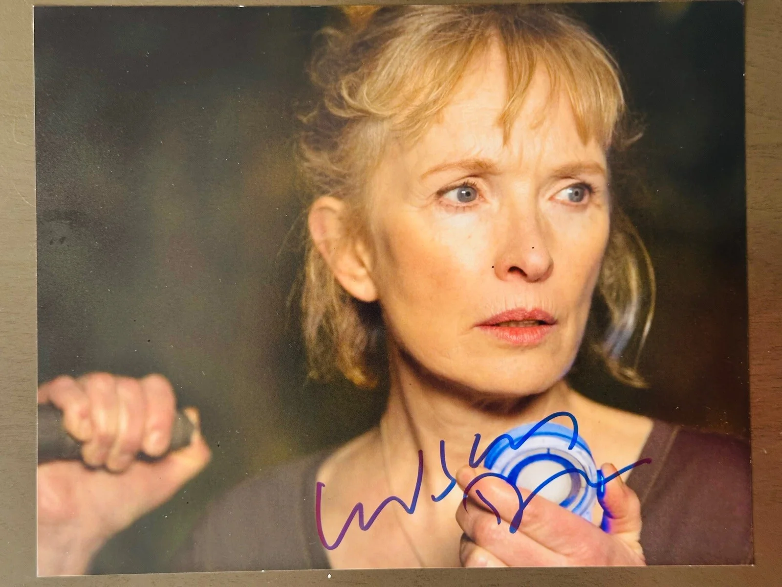 Lindsay Duncan — Lindsay Duncan signed Le Week End 8x10 photo In Person. About Time