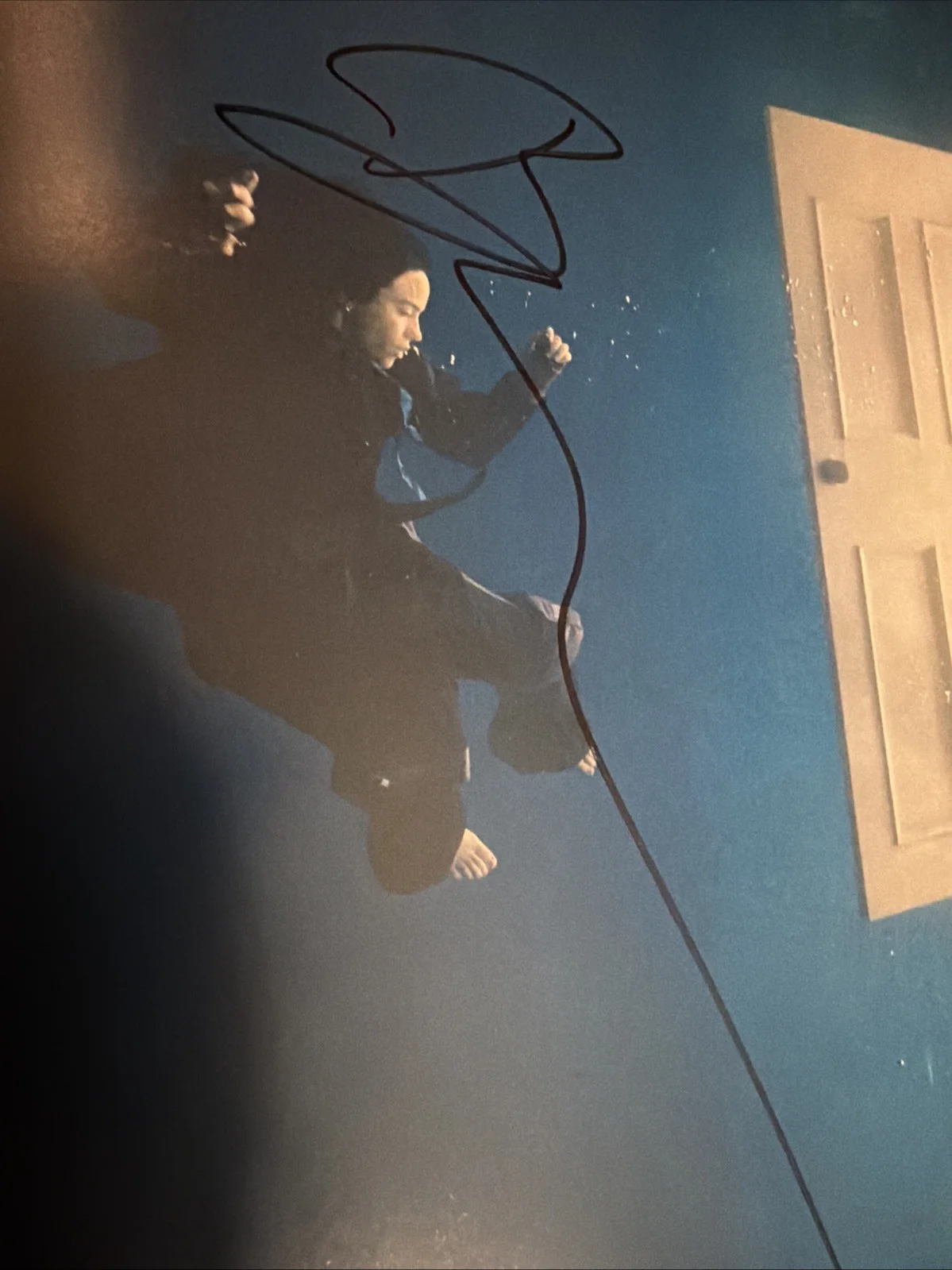 Billie Eilish — BILLIE EILISH HIT ME HARD and SOFT SIGNED VINYL LP COVER AUTOGRAPH, изображение 3