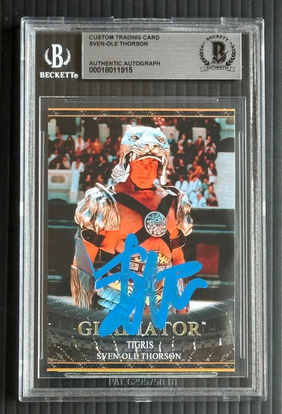 Connie Nielsen — 3 Gladiator Cards Signed Connie Nielsen Sven-Ole Thorson R Moeller Auto Beckett, изображение 4