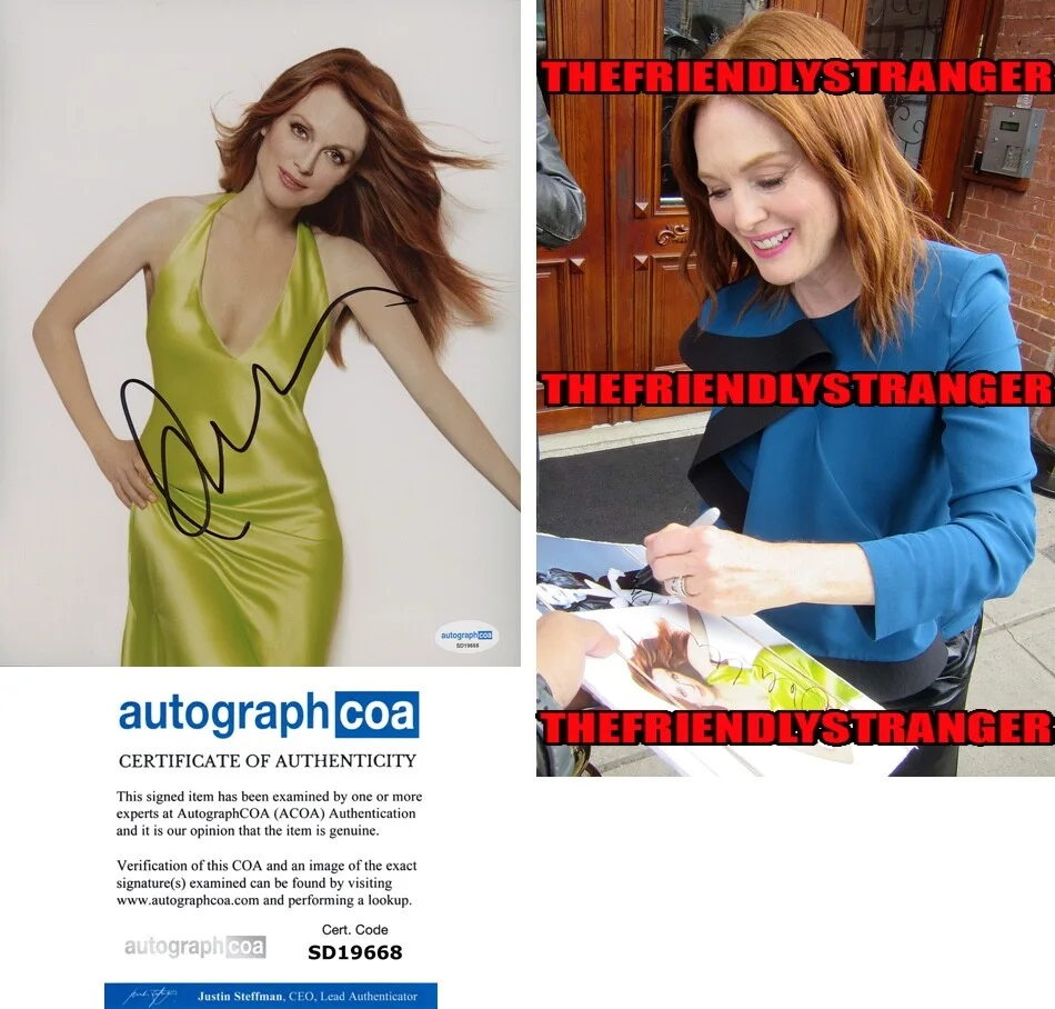 JULIANNE MOORE — Julianne Moore signed Autographed 8x10 Photo PROOF c Hot SEXY Dress ACOA COA