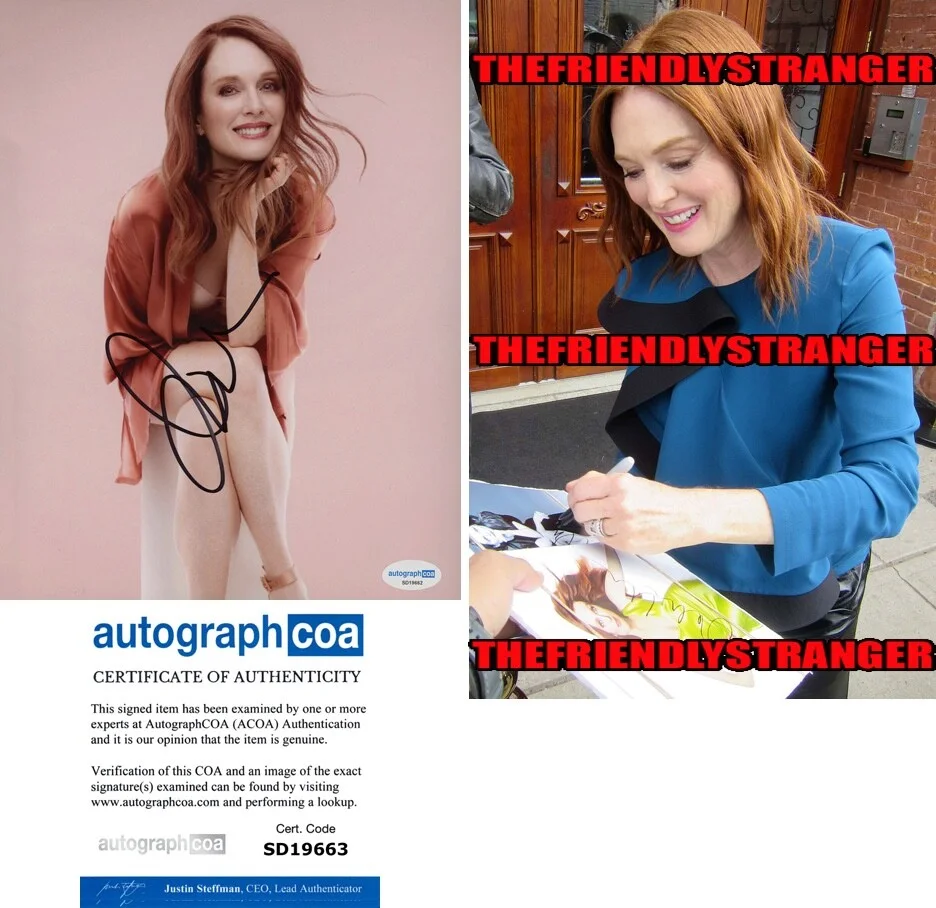 JULIANNE MOORE — Julianne Moore signed Autographed 8x10 Photo PROOF a Hot SEXY Smile ACOA COA