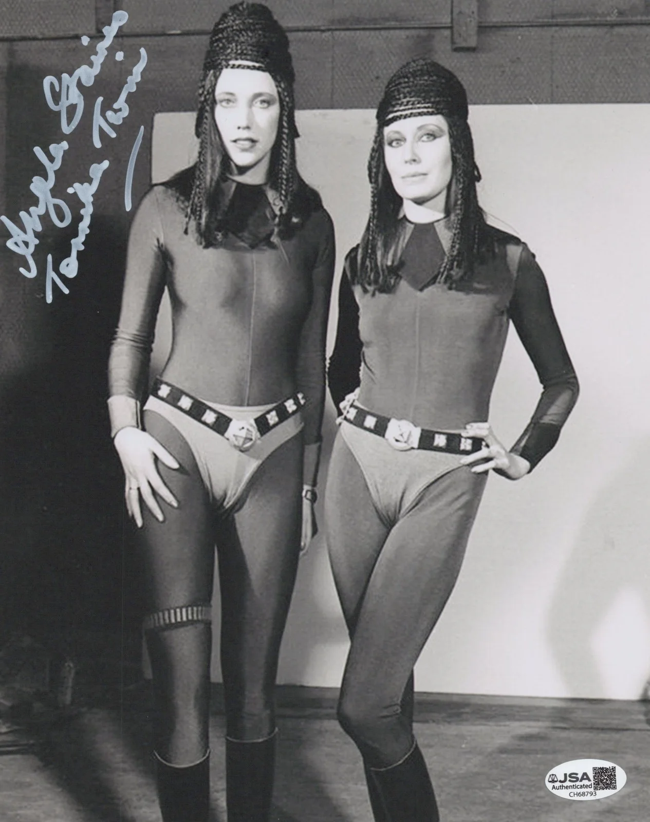 Angela Staines — Star Wars- Brea Tonnika 8x10 photo signed by Angela Staines JSA COA