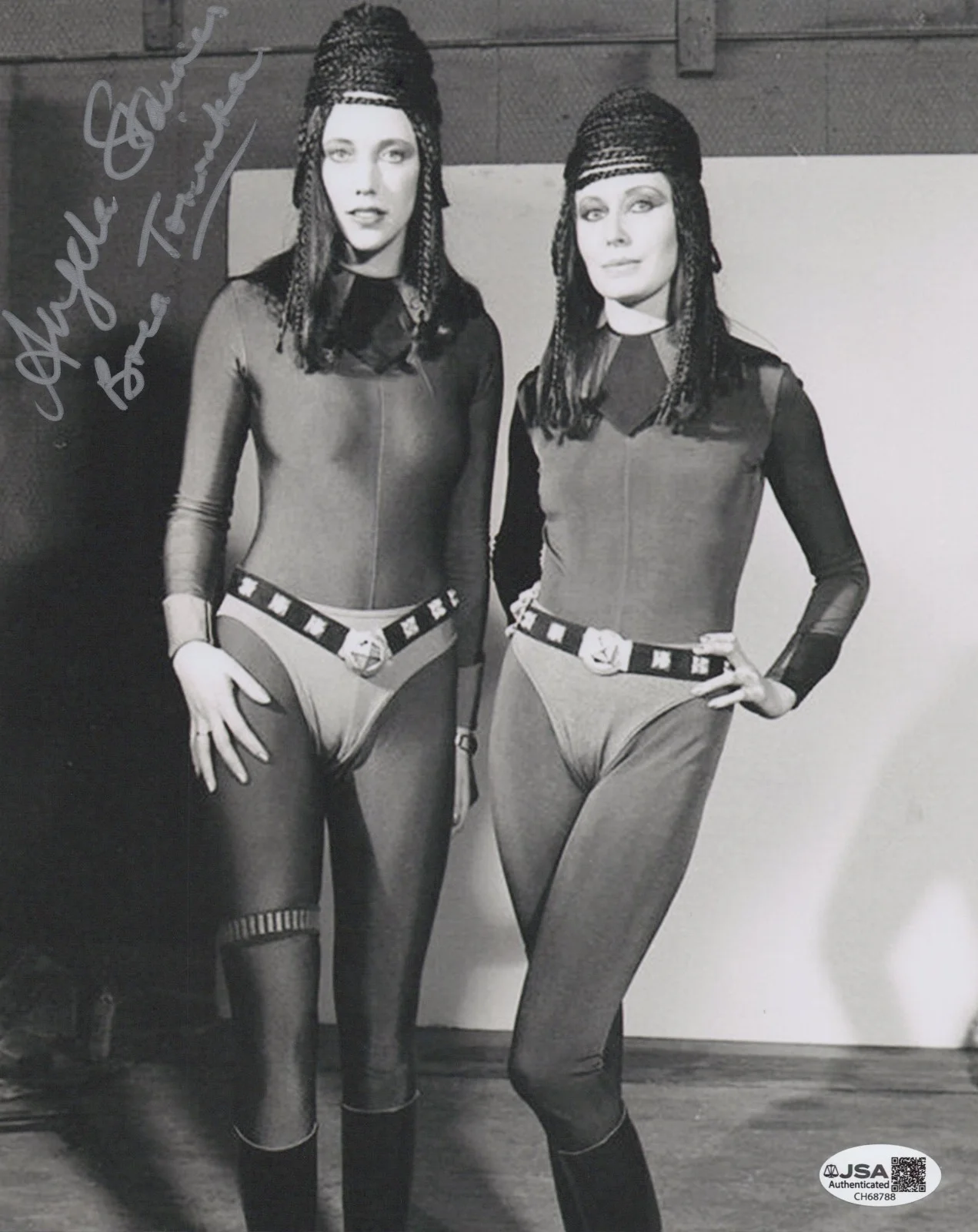 Angela Staines — Star Wars- Brea Tonnika 8x10 photo signed by Angela Staines JSA COA