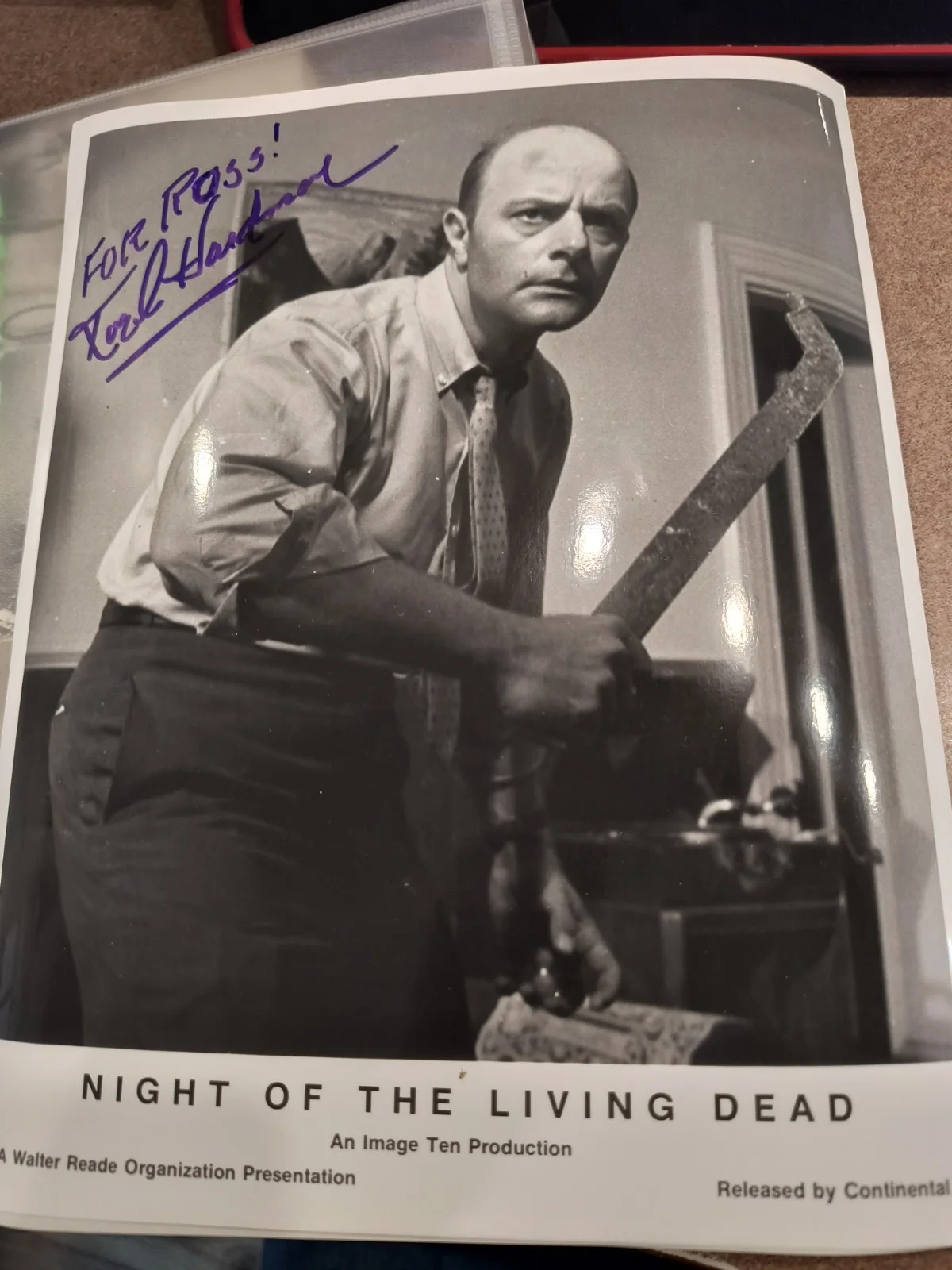 3 Night of the Living Dead signed photos And Book Eastman Russo Hardman Schon, изображение 5