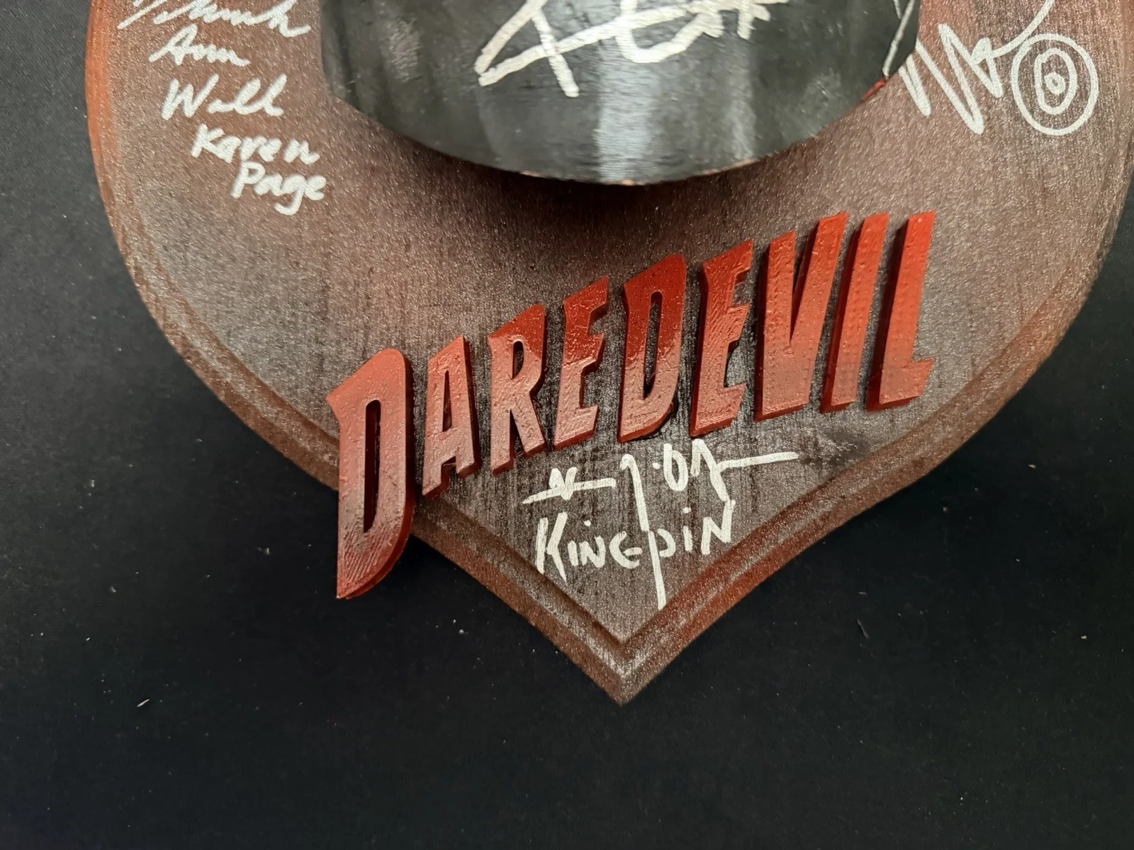 Charlie Cox Vincent D’Onofrio Wilson Bethel Deborah Ann Woll — Charlie Cox Signed Daredevil Cast BUST Marvel JSA COA RARE, image 3