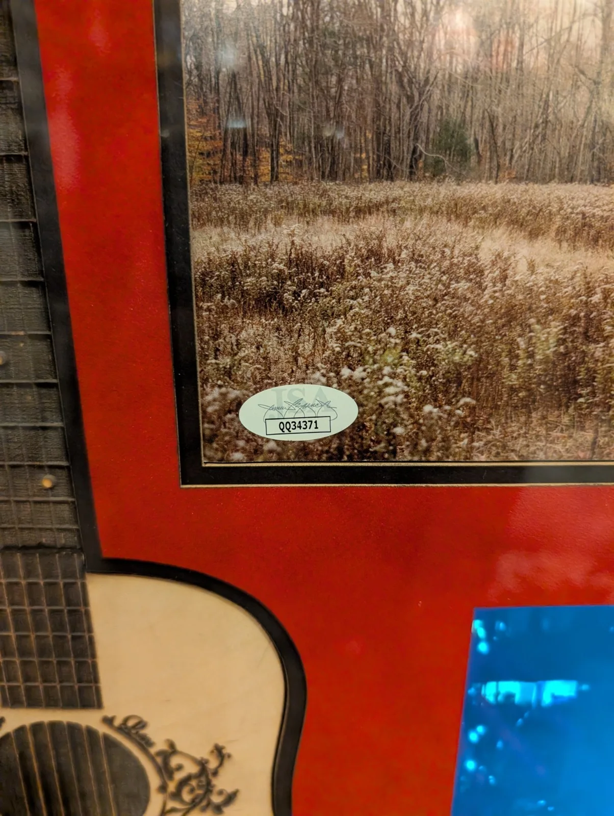 Taylor Swift — Taylor Swift Autographed Signed 16x20 Custom Framed Photo Guitar Video Screen, изображение 4