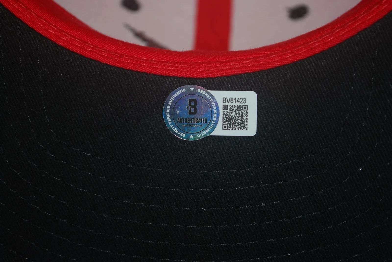 RAPPER 90'S LEGEND Vanilla Ice Signed HAT Beckett COA BV81423, image 4