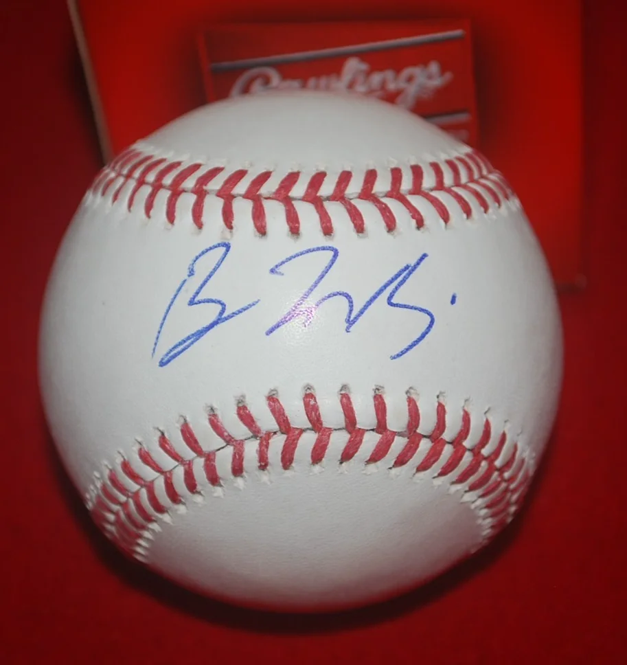 ben mckenize — BEN MCKENZIE GOTHAM Signed MLB BASEBALL Beckett COA BV81429, image 2