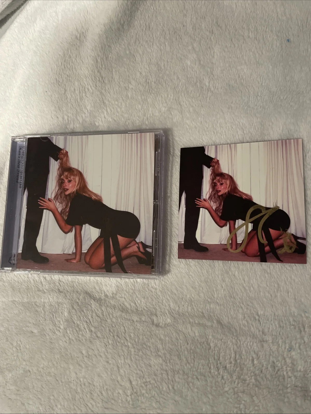 Sabrina Carpenter “Man’s Best Friend” CD W/Signed Insert, image 4