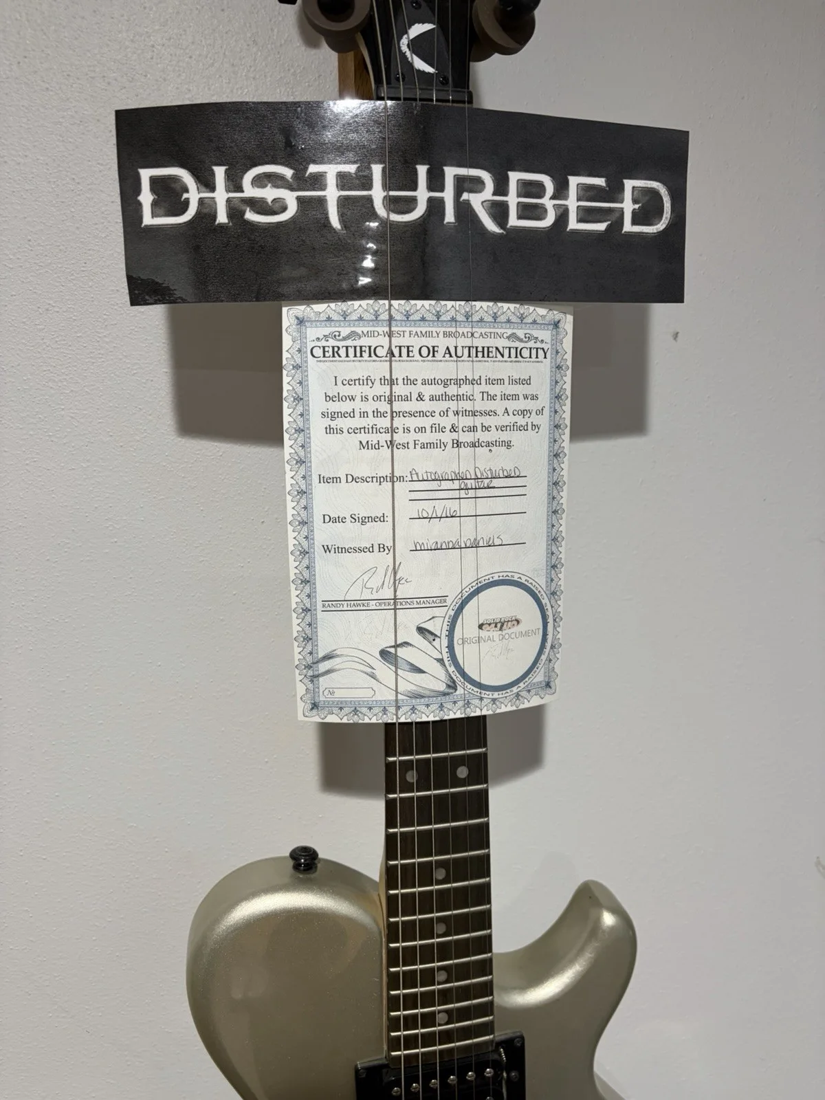* DISTURBED * signed electric guitar * DAVID DRAIMAN, DAN, MIKE & JOHN COA, image 2