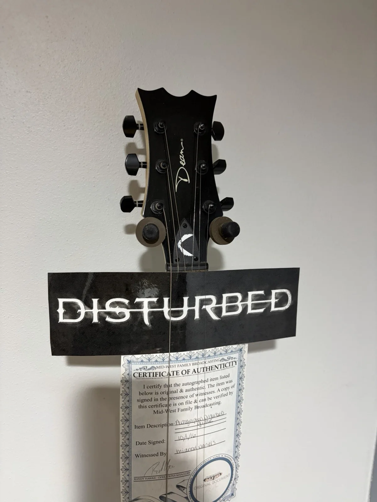 * DISTURBED * signed electric guitar * DAVID DRAIMAN, DAN, MIKE & JOHN COA, image 3
